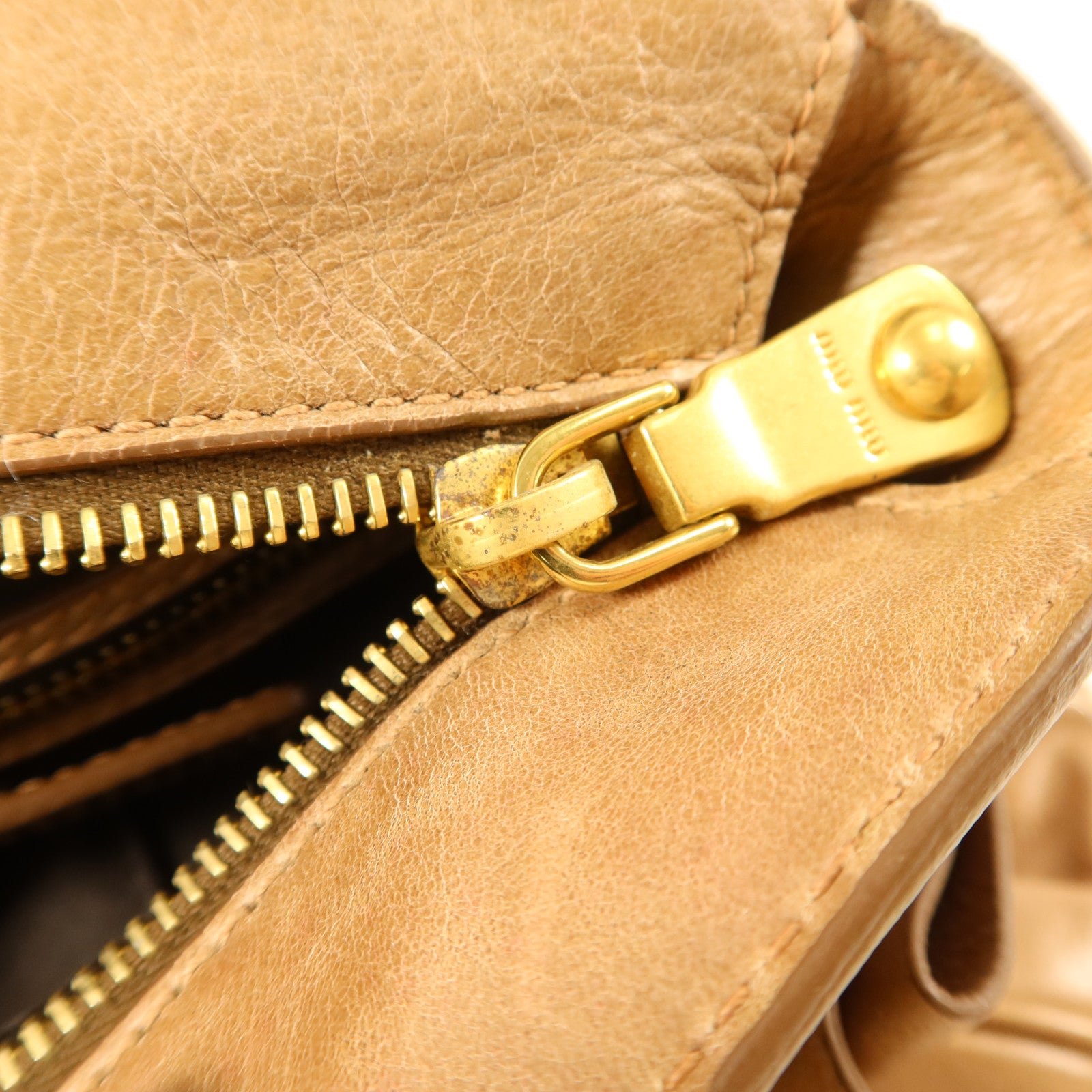 Miu Miu 牛皮皮革Bow Bag金扣手挽肩背兩用袋