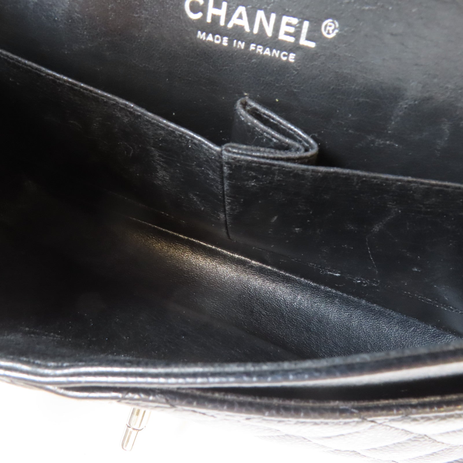 CHANEL 【激減優惠】菱格Caviar皮革Classic 25cm銀扣鏈帶肩背袋黒色