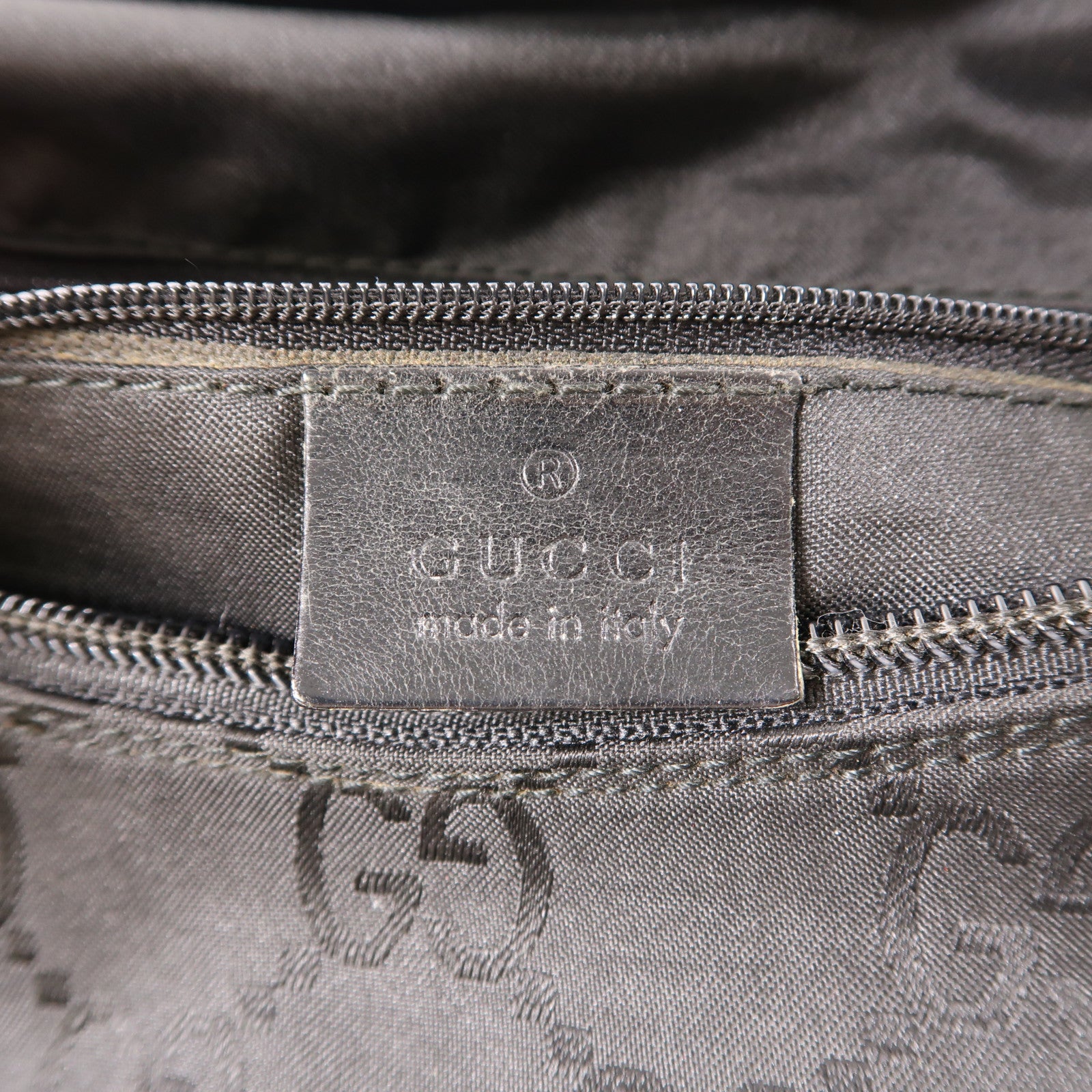 GUCCI 尼龍Shoulder Bag肩背袋黑色