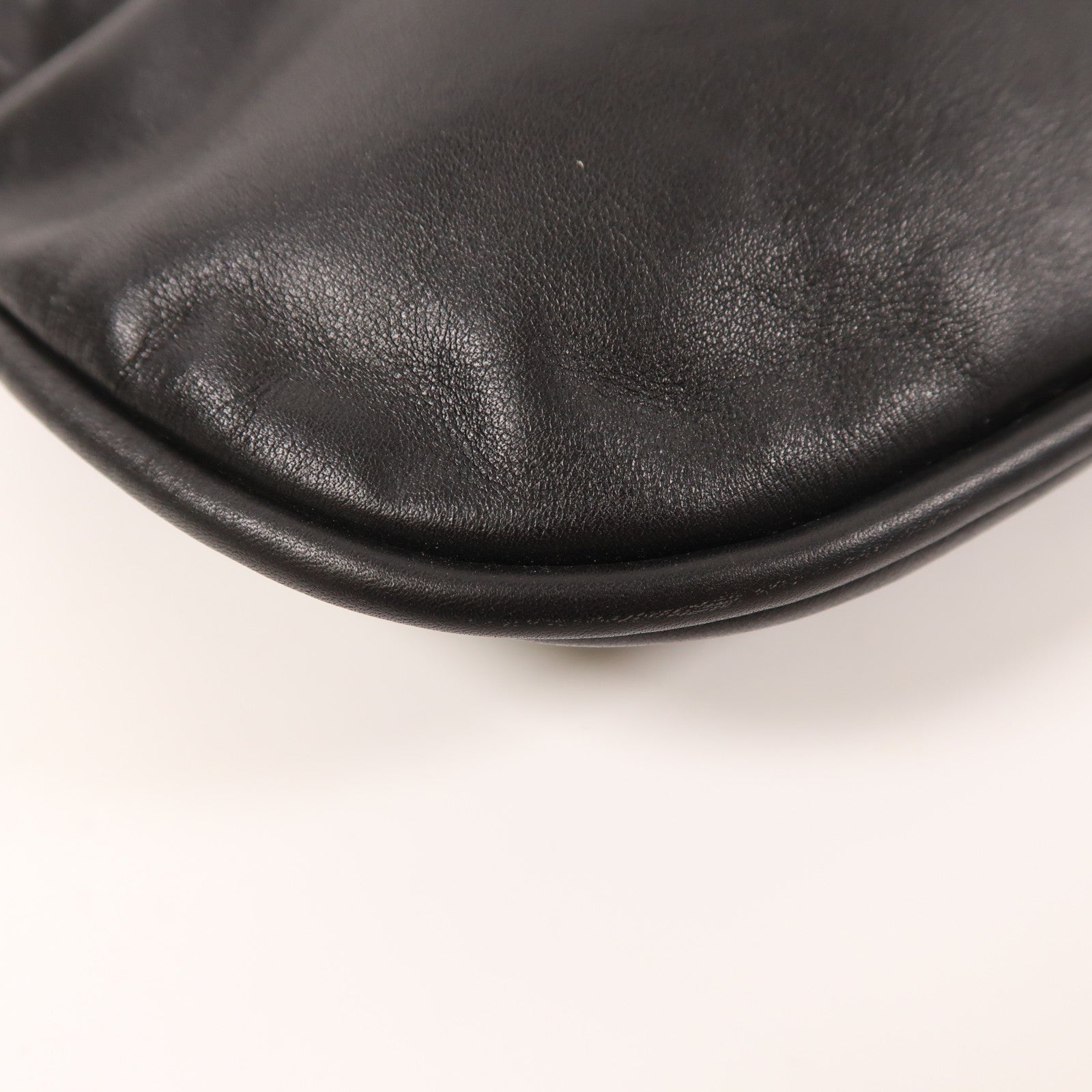 GUCCI GG GHW Shoulder Bag 001.4034 Calfskin Leather Black