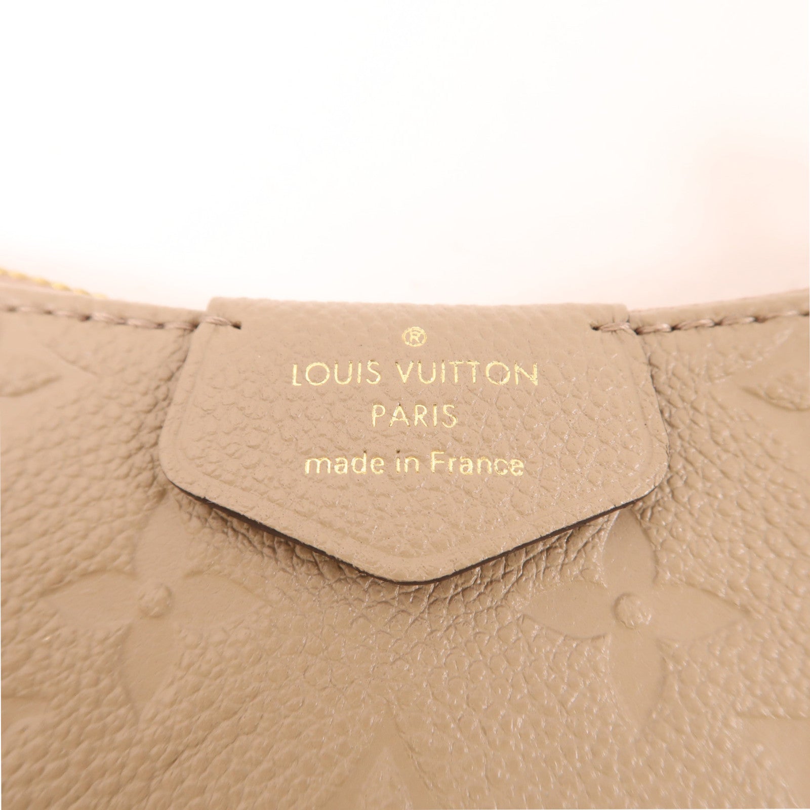 LOUIS VUITTON Monogram Empreinte Easy Pouch On Strap金扣手挽肩背兩用袋米色