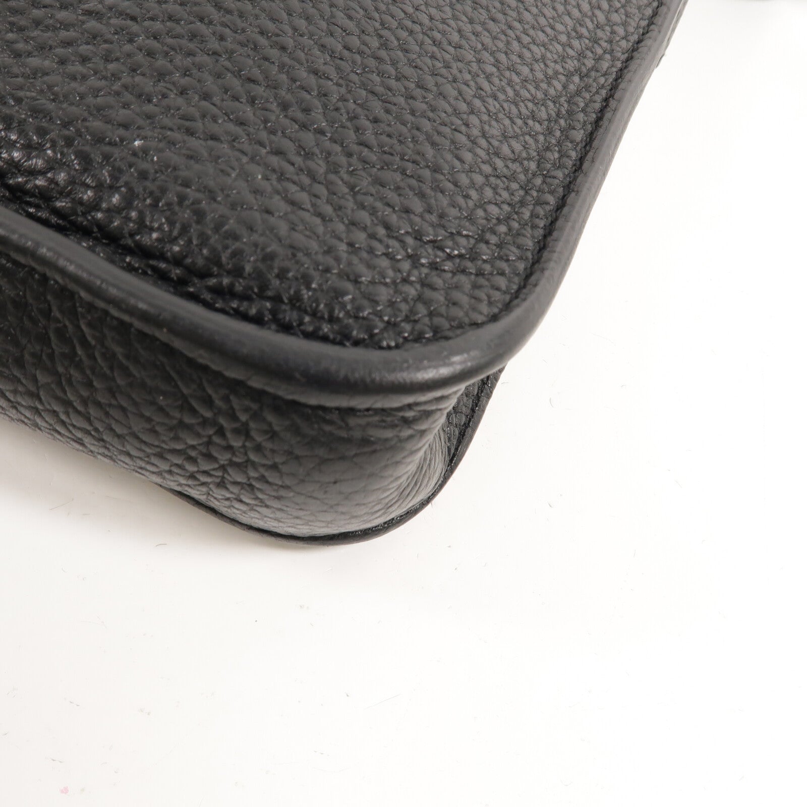 HERMES Togo皮革Steve肩背袋Noir