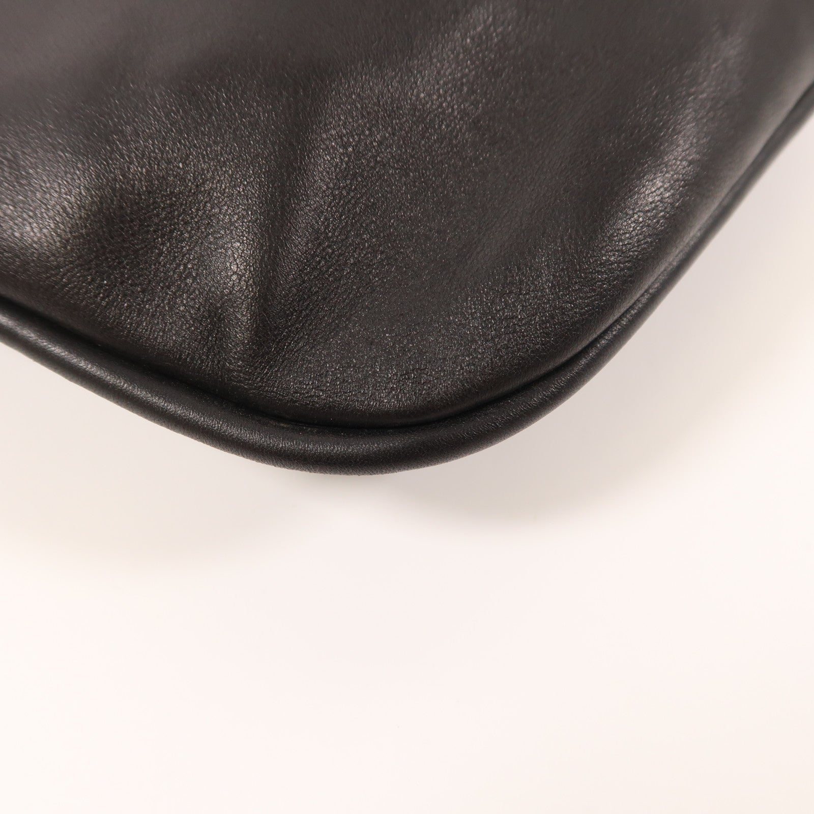 GUCCI GG GHW Shoulder Bag 001.4034 Calfskin Leather Black