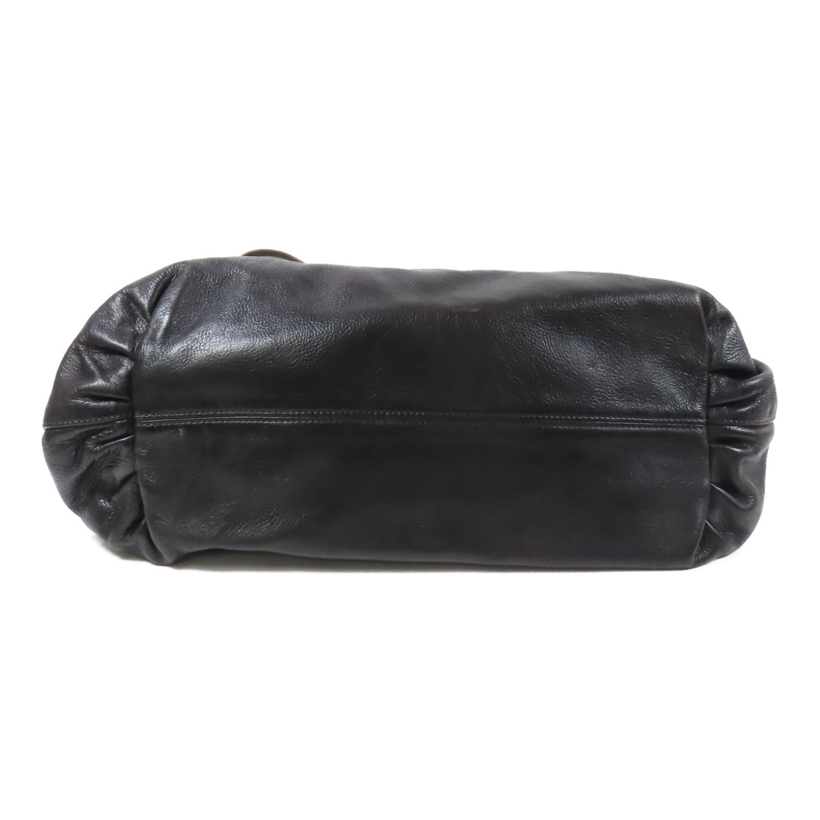 FENDI 皮革Shoulder Bag金扣肩背袋