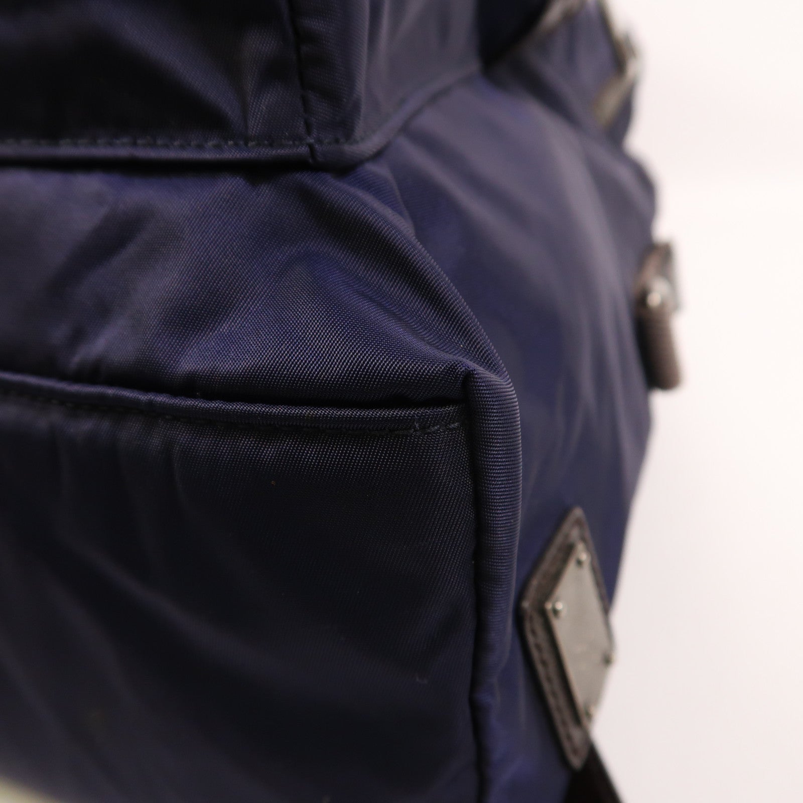 D&G 尼龍Backpack銀扣背包
