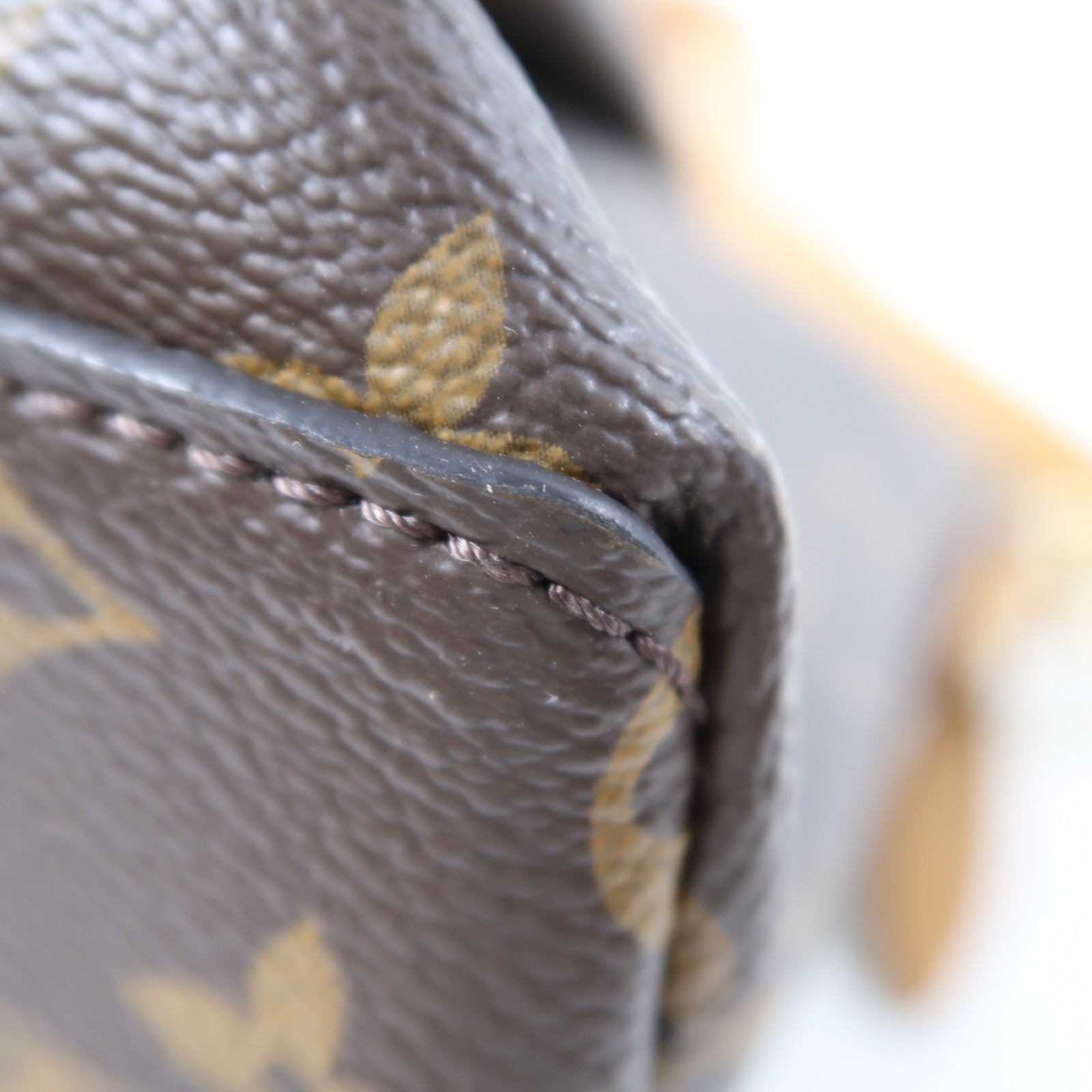 LOUIS VUITTON 【激減優惠】Monogram Boétie金扣手挽肩背兩用袋啡色