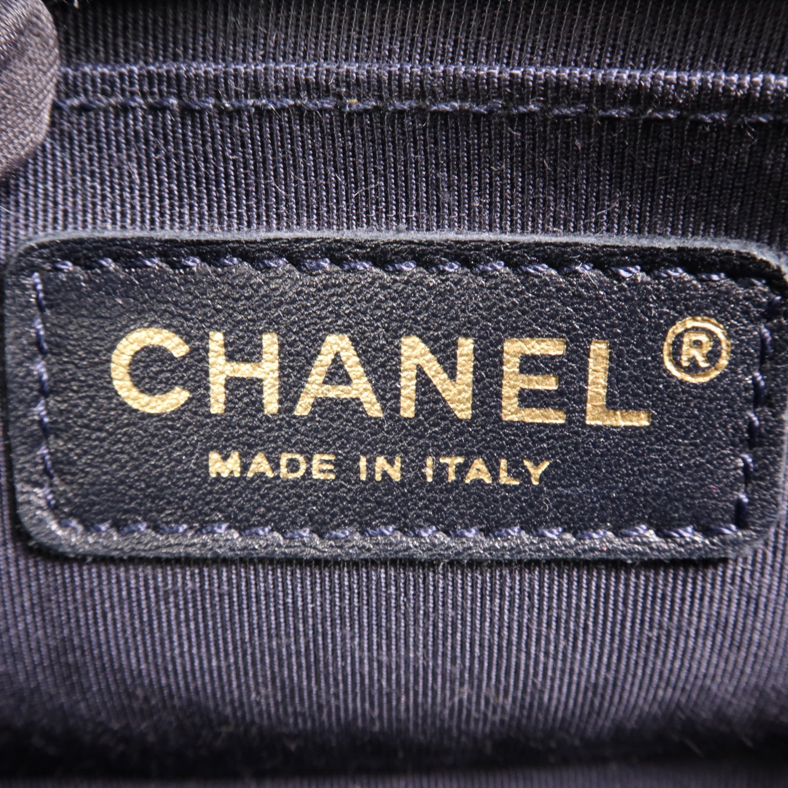 CHANEL 牛仔布Boy 20金扣肩背袋