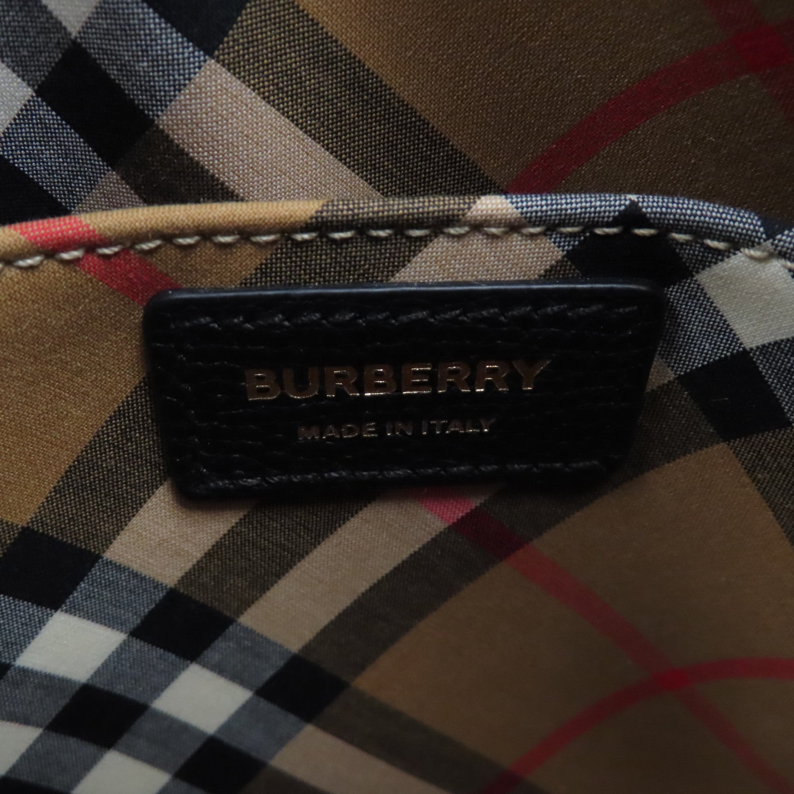 BURBERRY 牛皮皮革Smau Camera Bag金扣肩背袋黑色