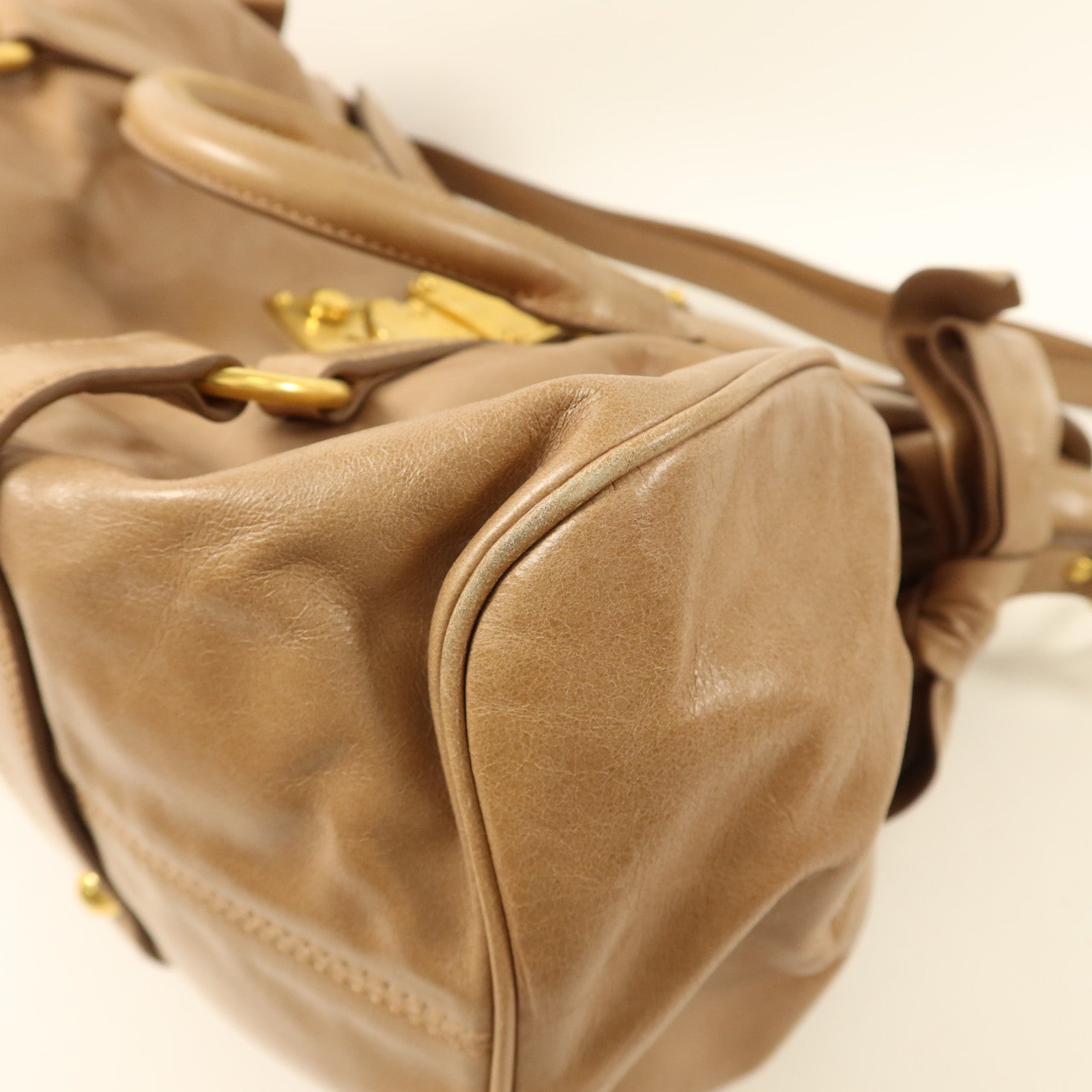 Miu Miu 牛皮皮革Bow Bag金扣手挽肩背兩用袋