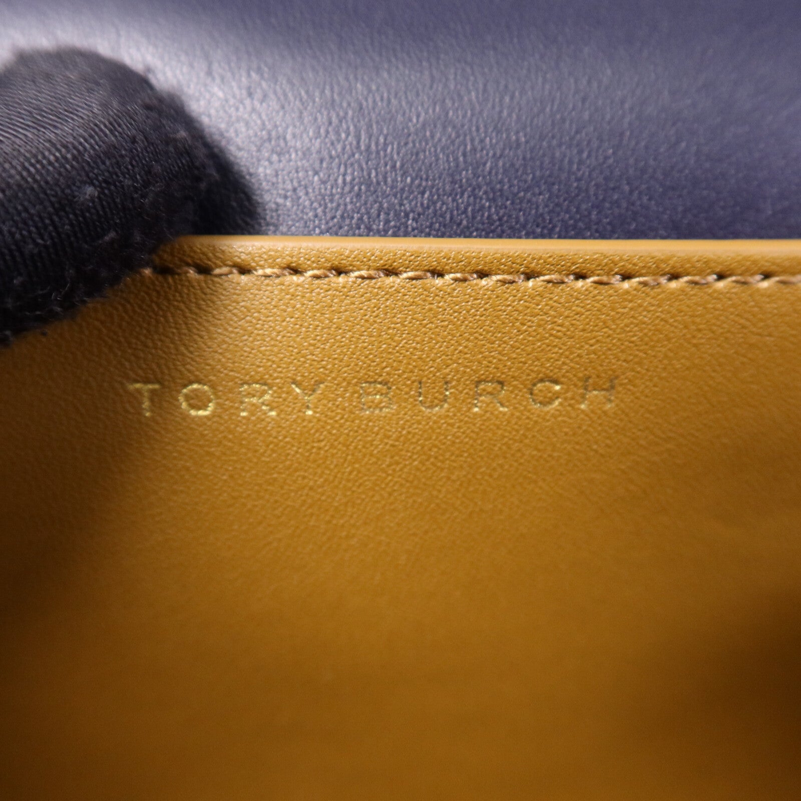 Tory Burch 帆布T Monogram Chain Shoulder金扣肩背袋