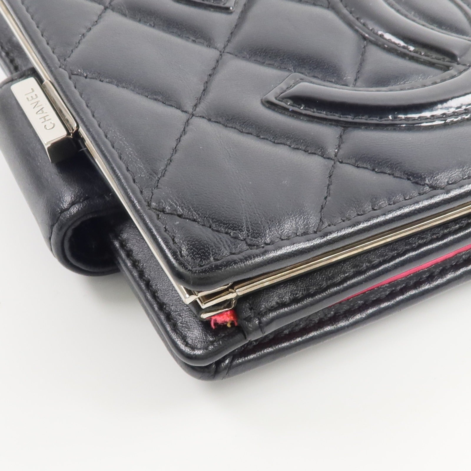 CHANEL 牛皮皮革Cambon Compact Wallet