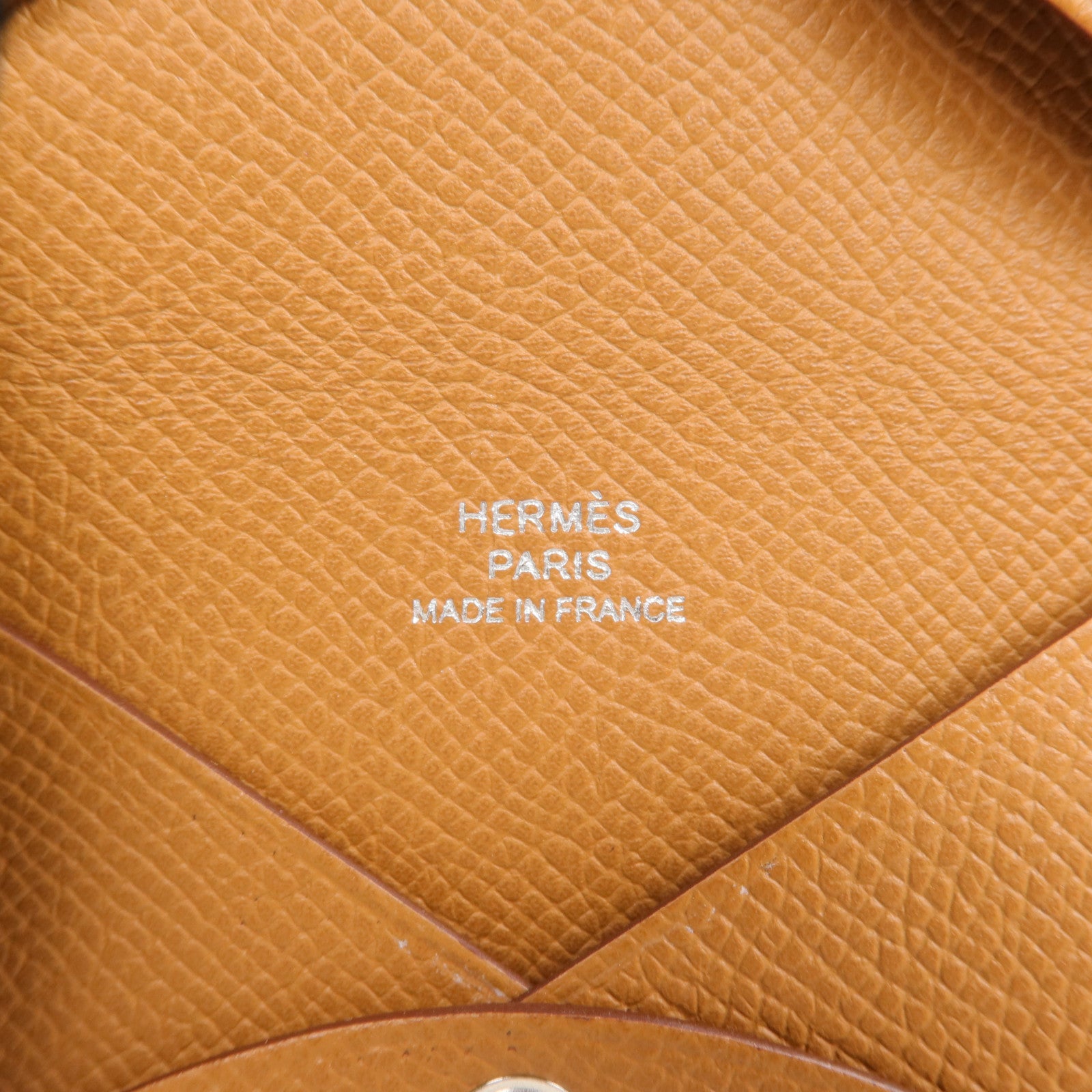 HERMES Epsom皮革Calvi銀扣卡片套Gold