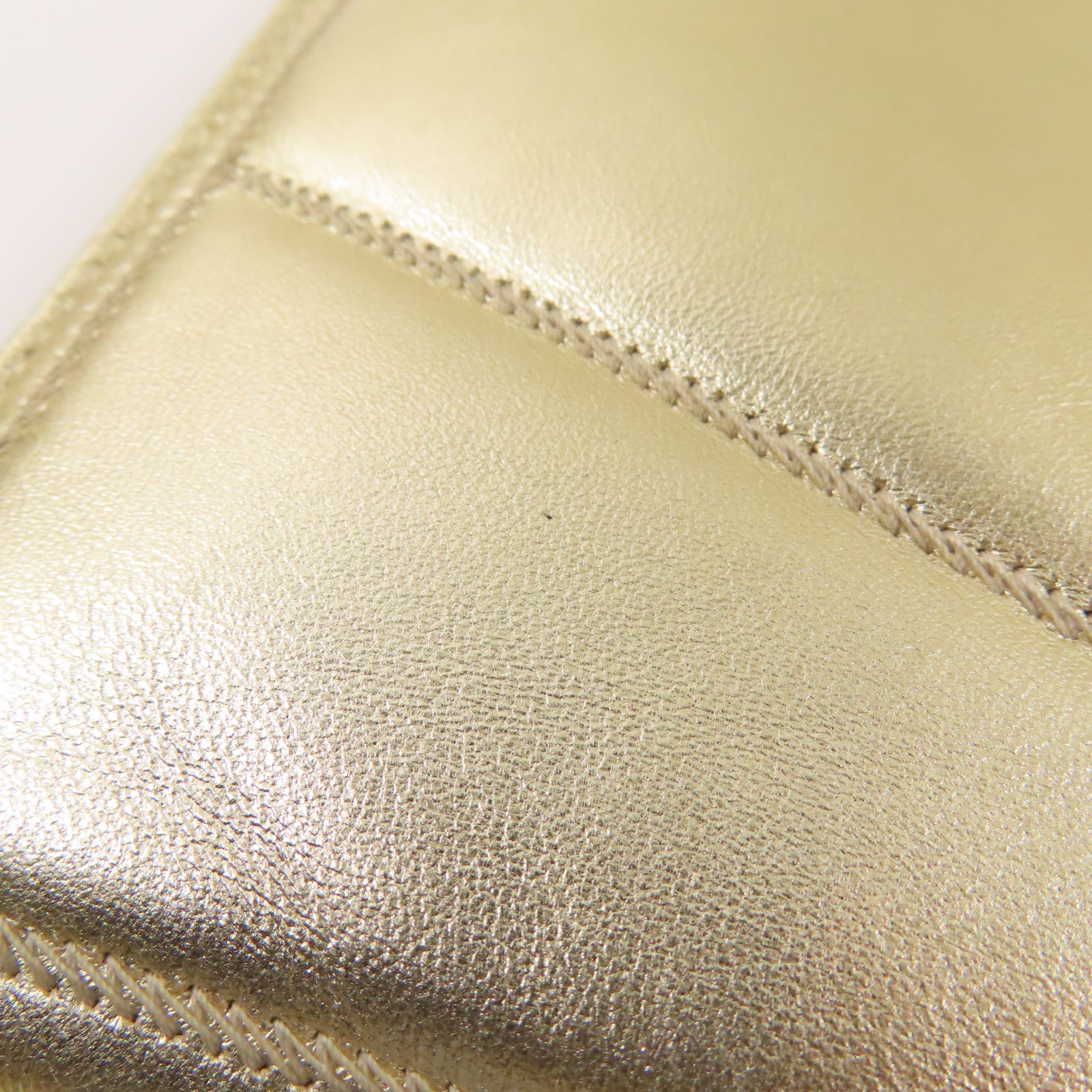 BVLGARI 【激減優惠】牛皮皮革Clutch Bag金扣手拿包