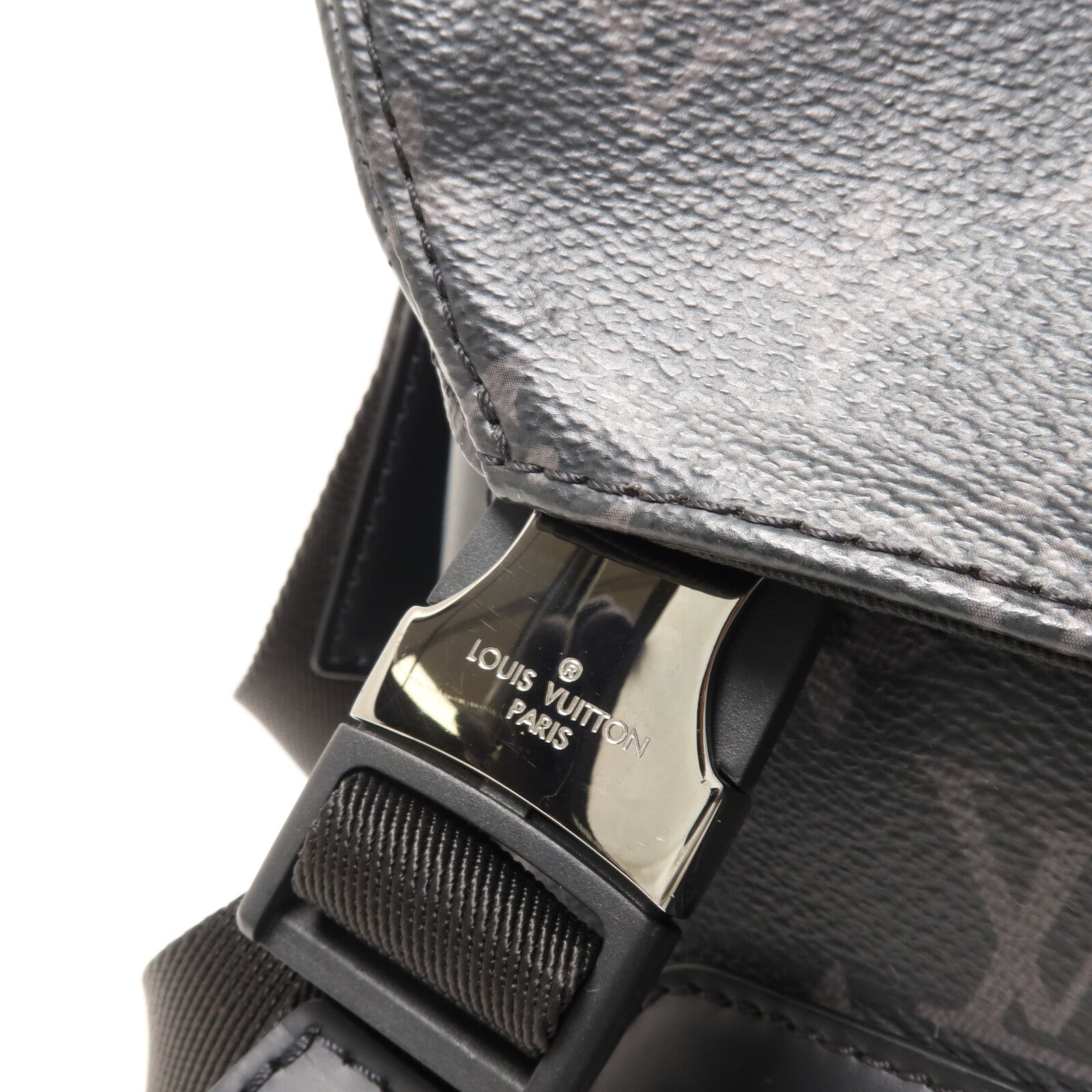 LOUIS VUITTON 【激減優惠】Monogram Eclipse Messenger PM Voyager肩背袋