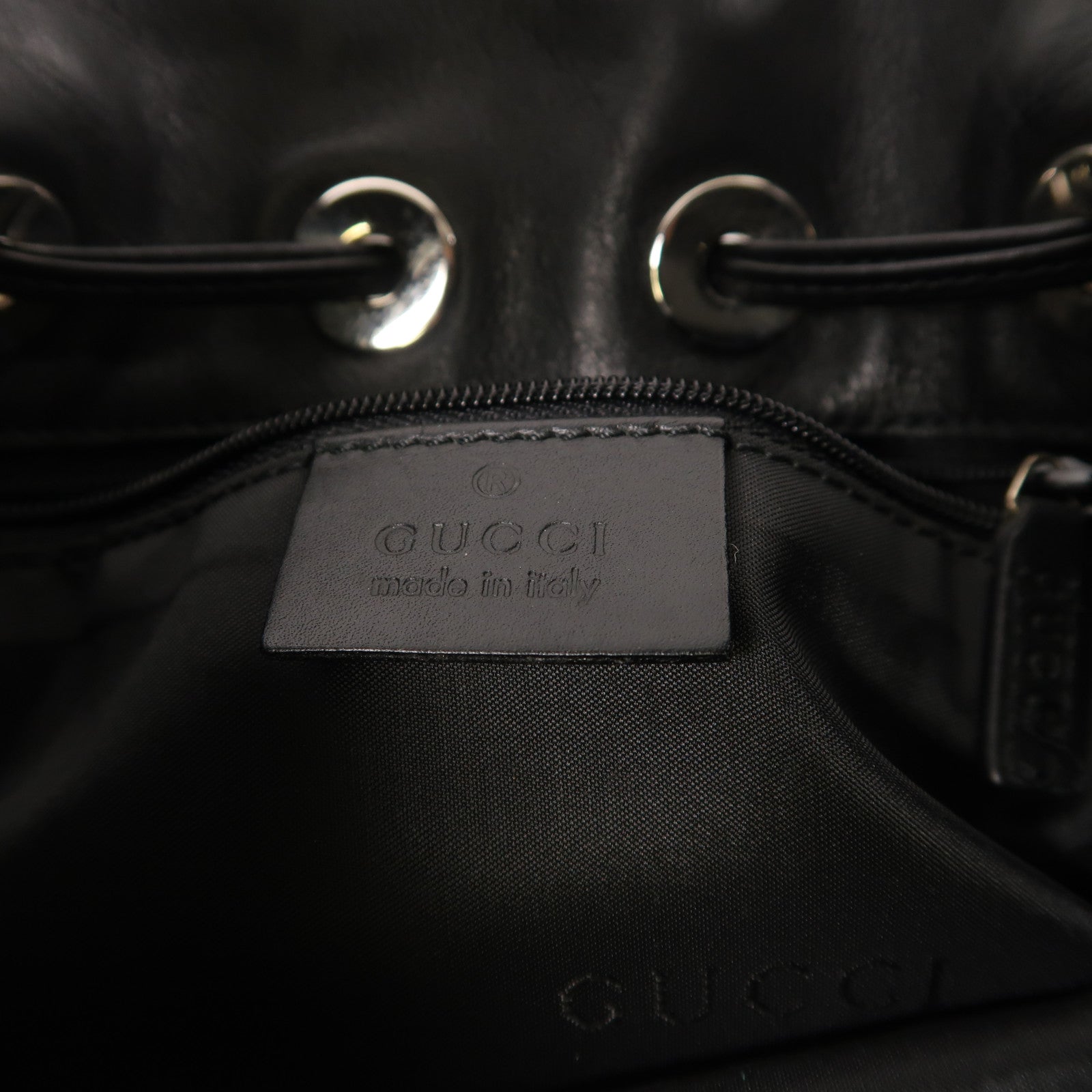 GUCCI GG GHW Shoulder Bag 001.4034 Calfskin Leather Black