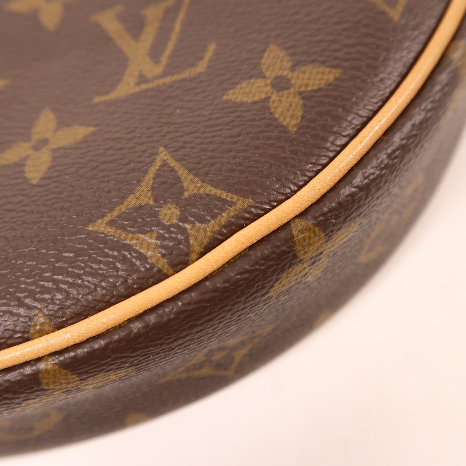 LOUIS VUITTON LV GHW Loop 2 Way Shoulder Bag M81098 Monogram Brown