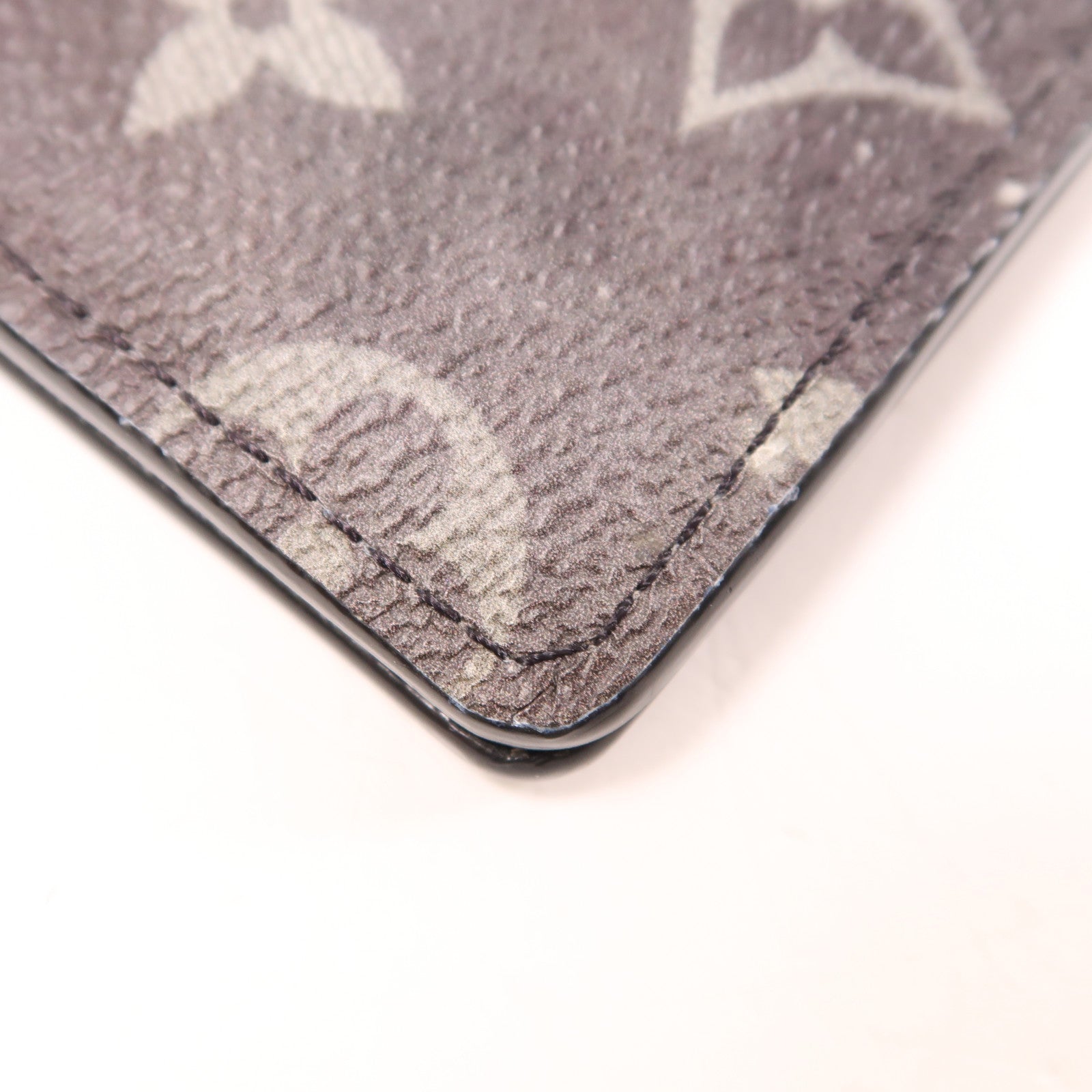 LOUIS VUITTON Monogram Card Case卡片套深灰色