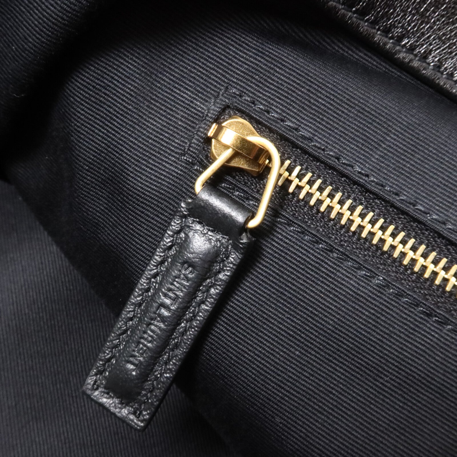 SAINT LAURENT 羊皮皮革Icare肩背袋
