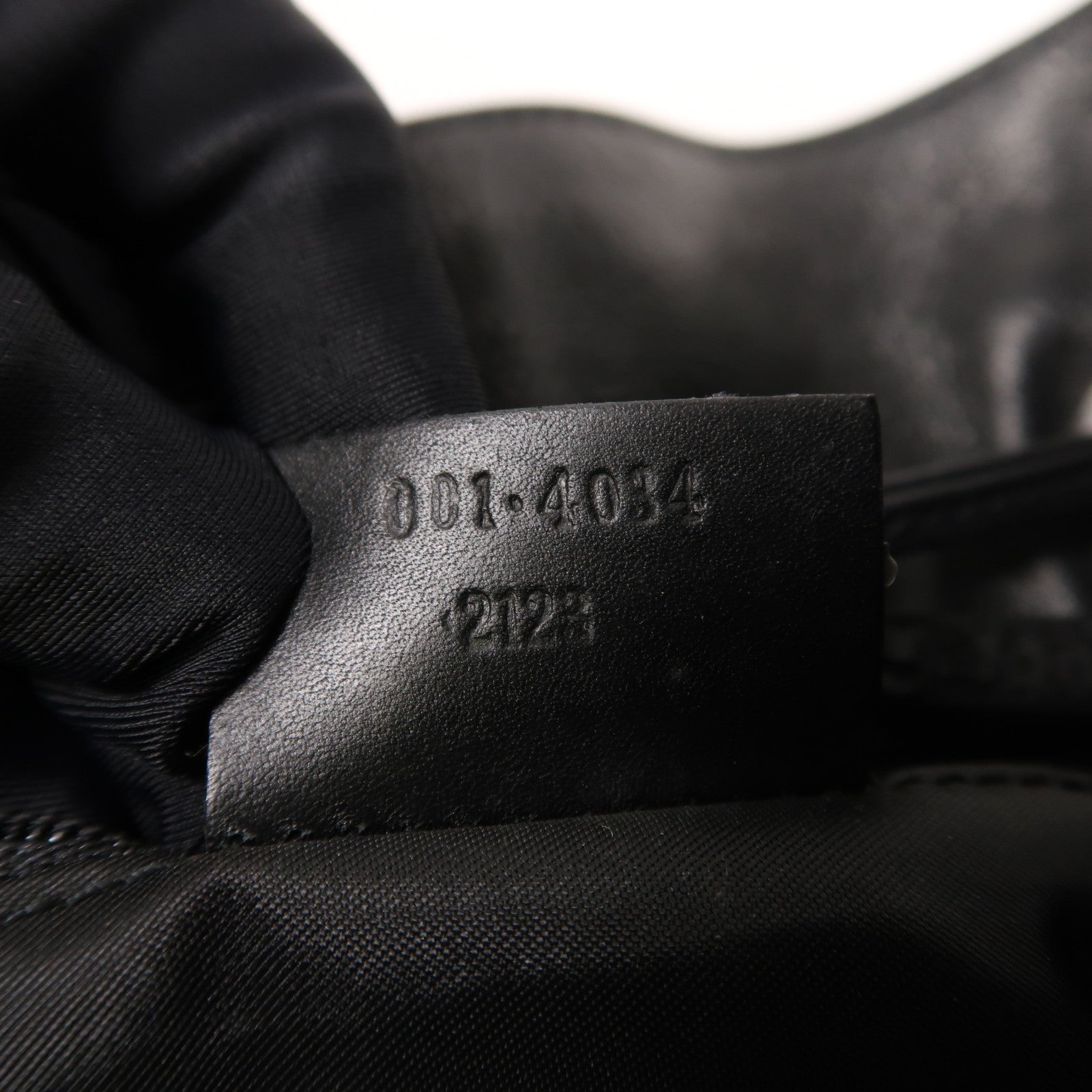 GUCCI GG GHW Shoulder Bag 001.4034 Calfskin Leather Black