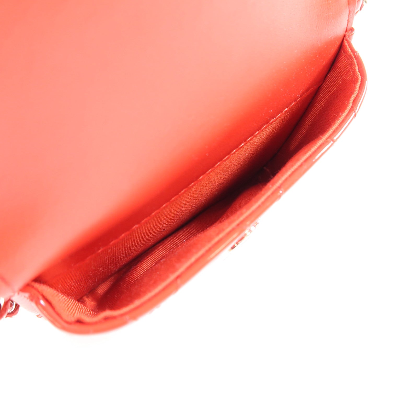 CHANEL 漆皮皮革Waist Bag銀扣腰包