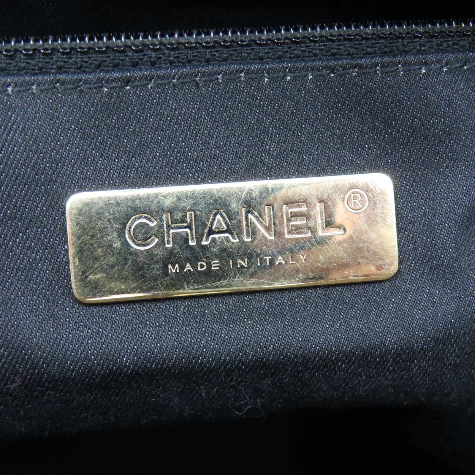 CHANEL 【激減優惠】菱格牛皮皮革Shoulder Bag金扣鏈帶肩背袋米色/黑色