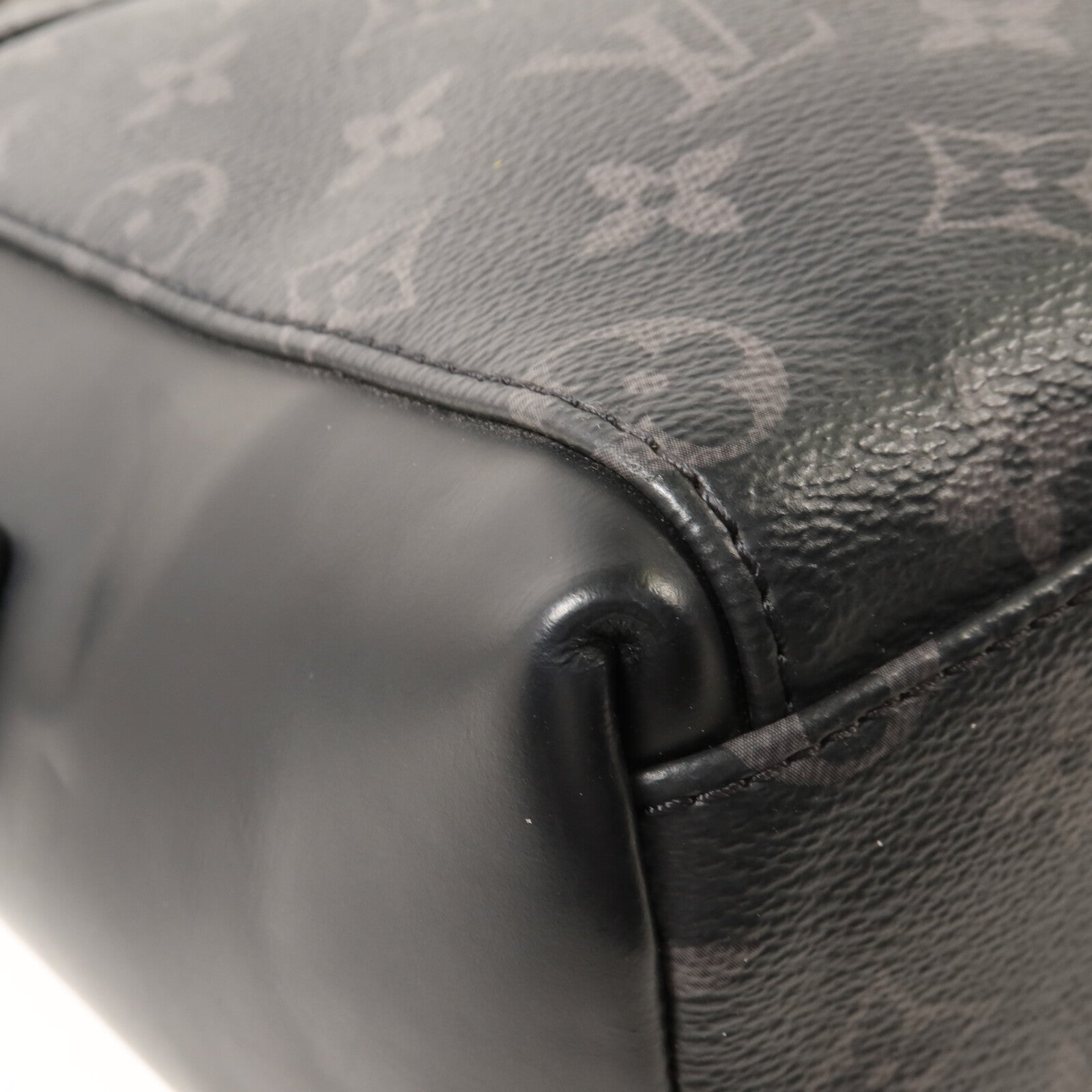 LOUIS VUITTON 【激減優惠】Monogram Eclipse Messenger PM Voyager肩背袋