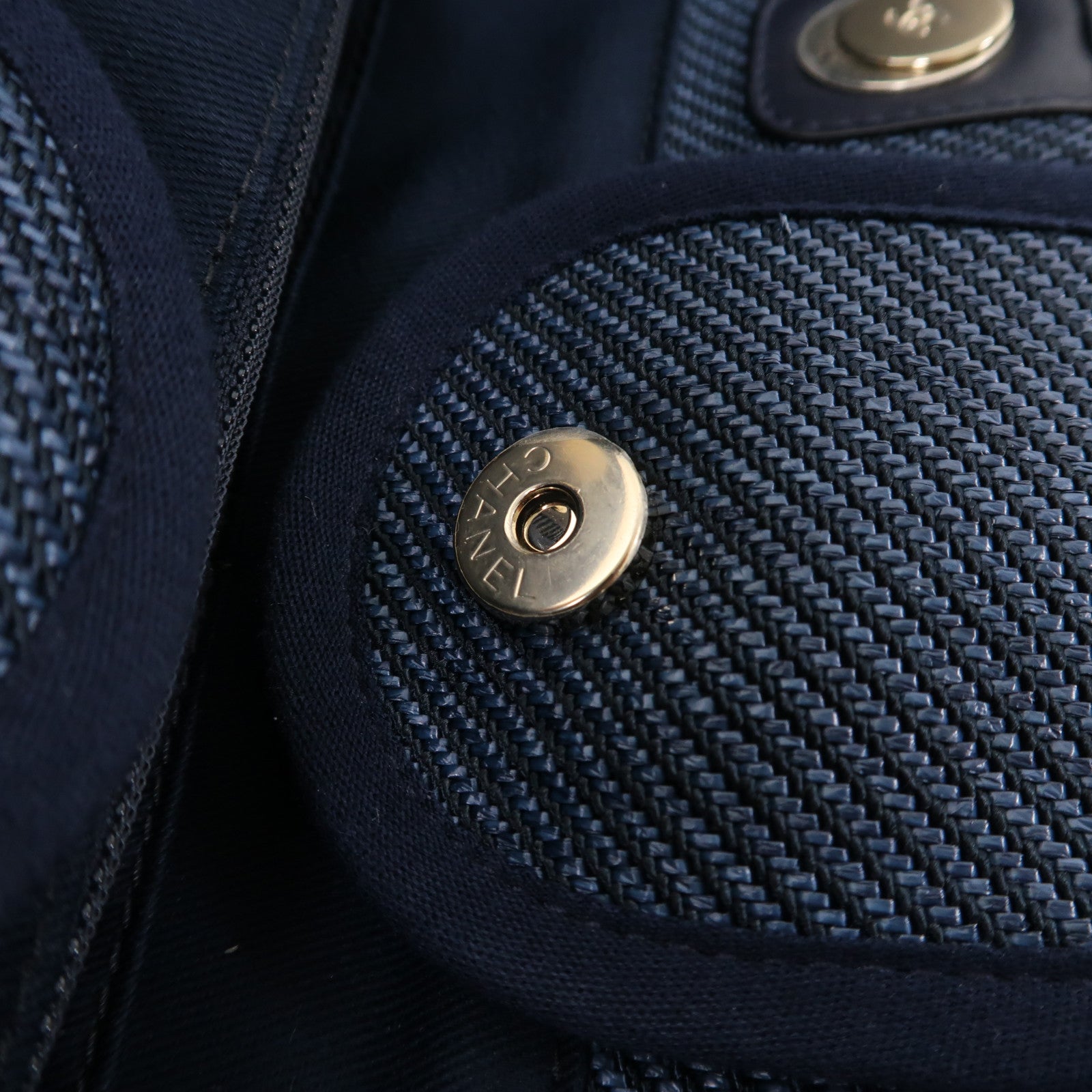 CHANEL 帆布Tote Bag金扣手挽肩背兩用袋藍色