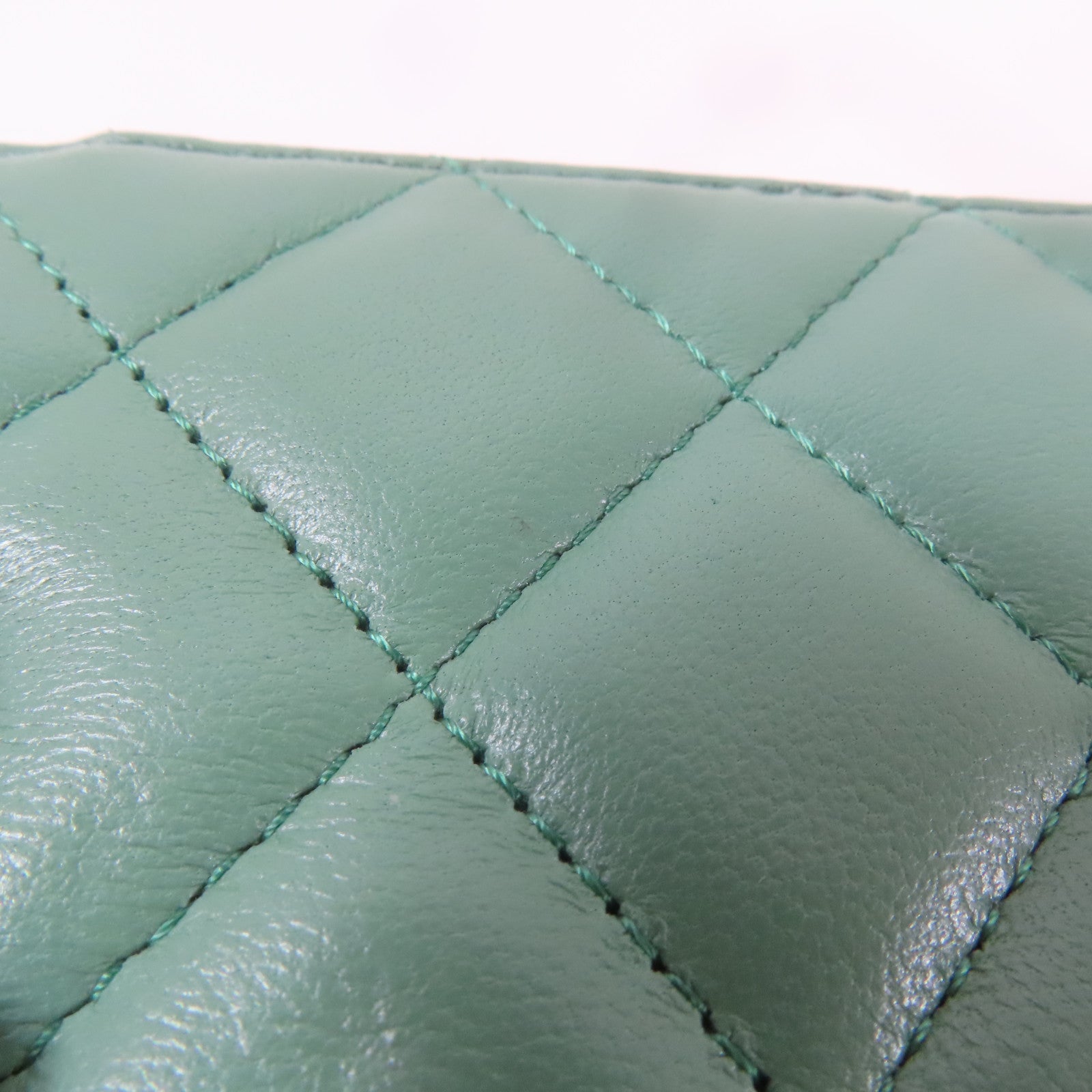 CHANEL 菱格羊皮皮革Vanity Bag金扣鏈帶肩背袋綠色