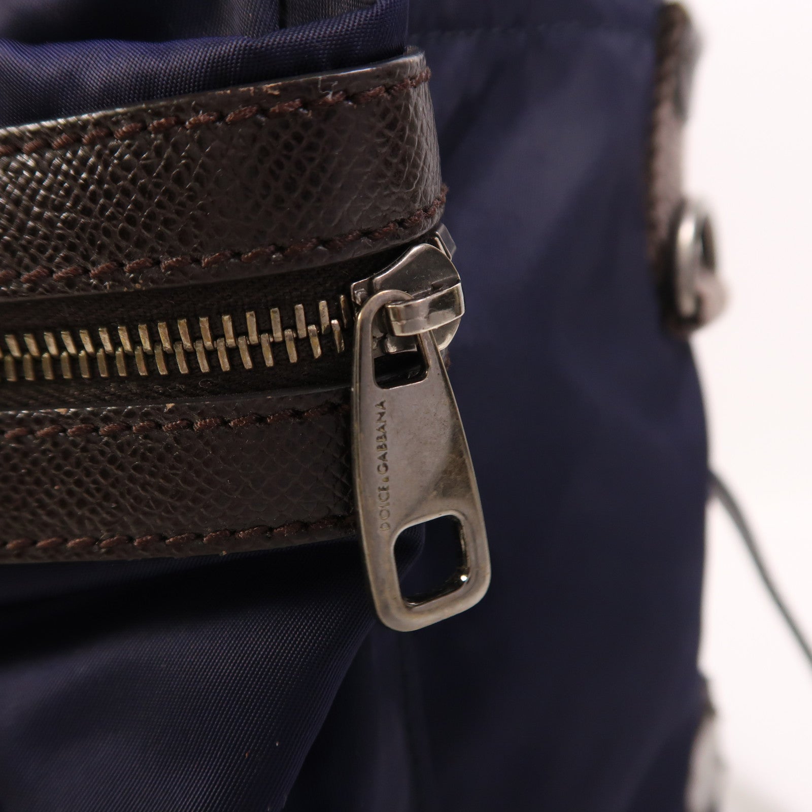 D&G 尼龍Backpack銀扣背包