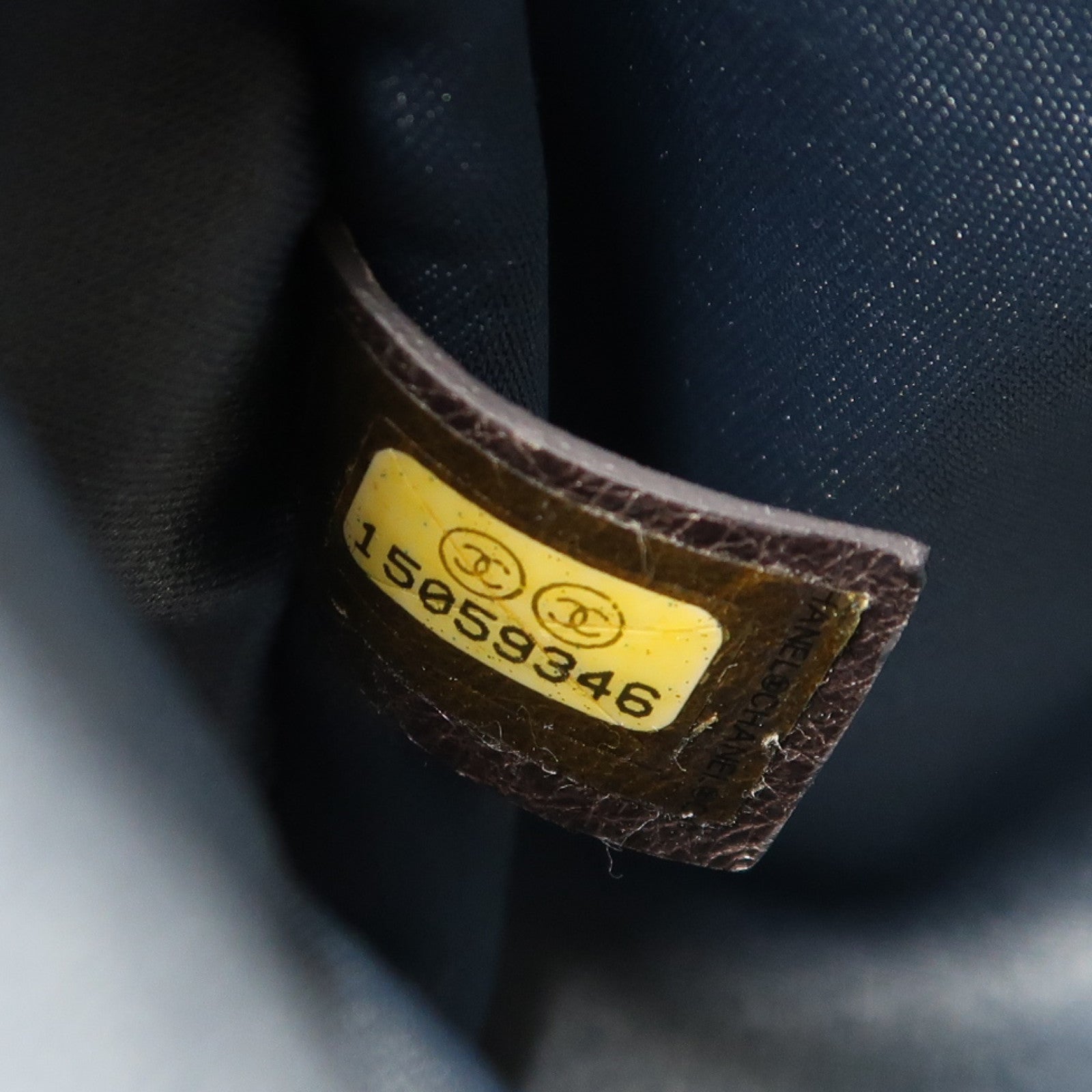 CHANEL 牛皮皮革Shoulder Bag銀扣肩背袋