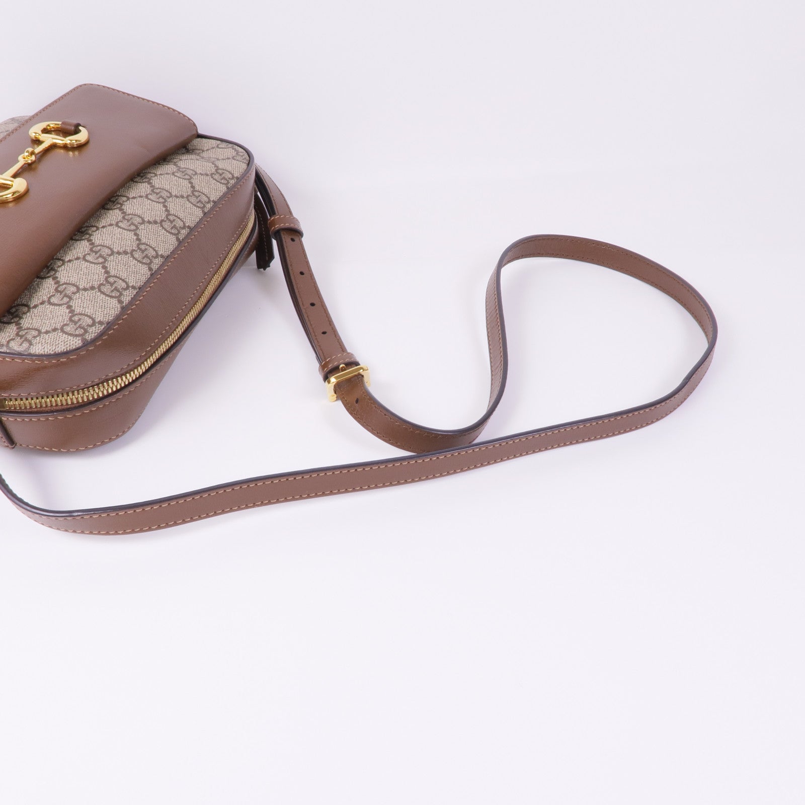 GUCCI 塗層帆布Horsebit 1955金扣肩背袋