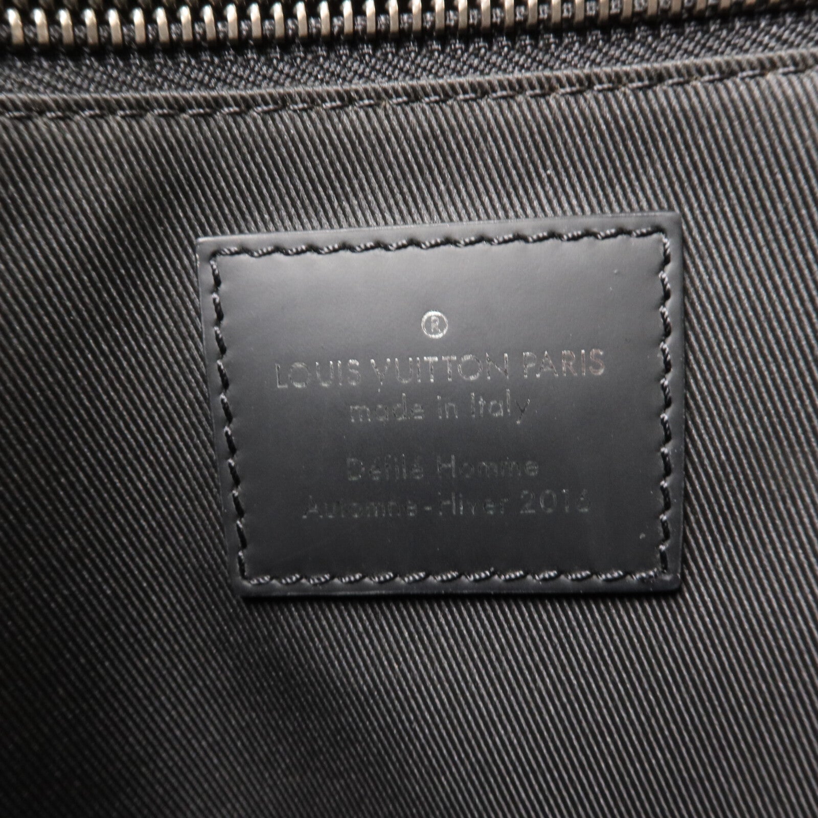 LOUIS VUITTON 【激減優惠】Monogram Eclipse Messenger PM Voyager肩背袋