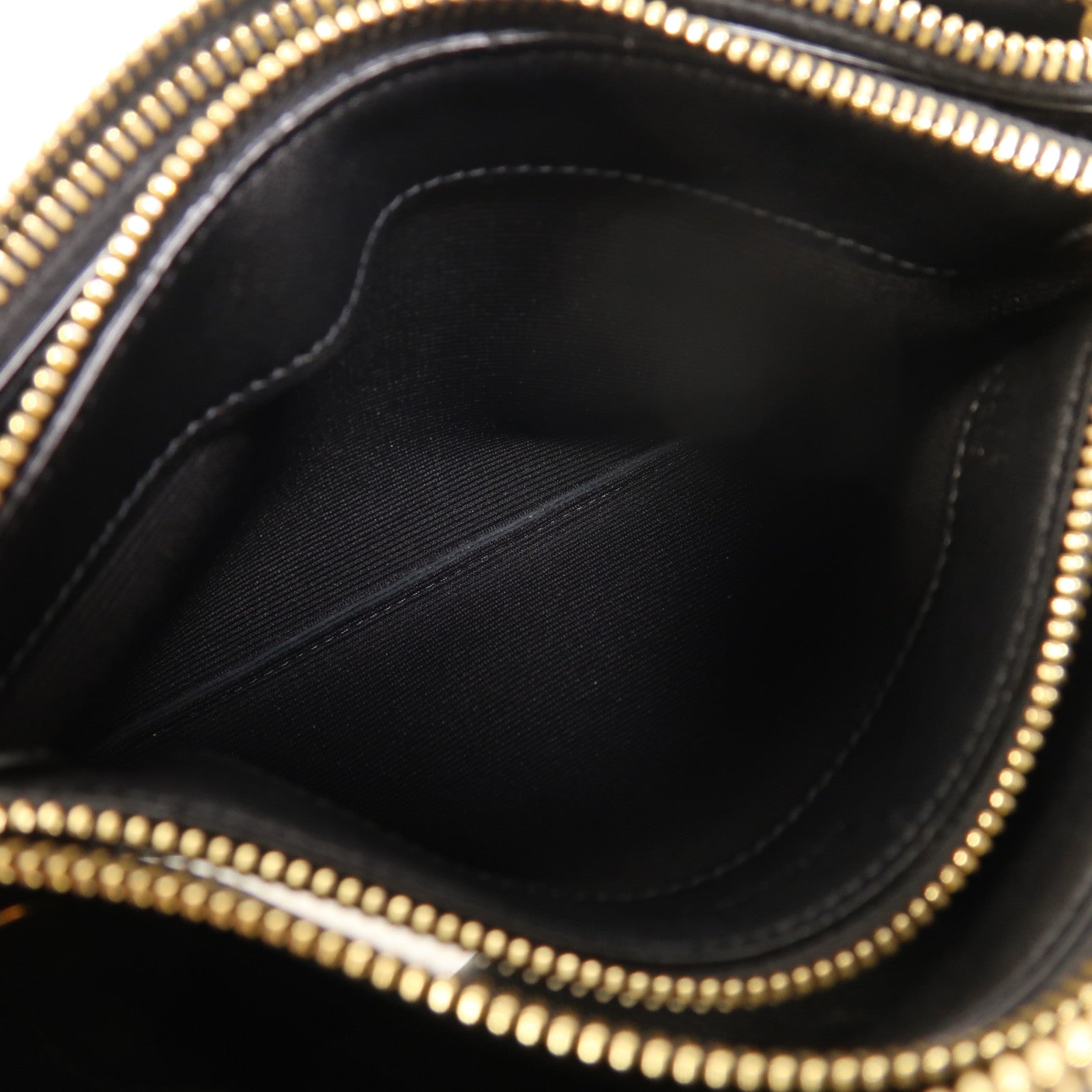 CELINE 羊皮皮革Trio金扣肩背袋