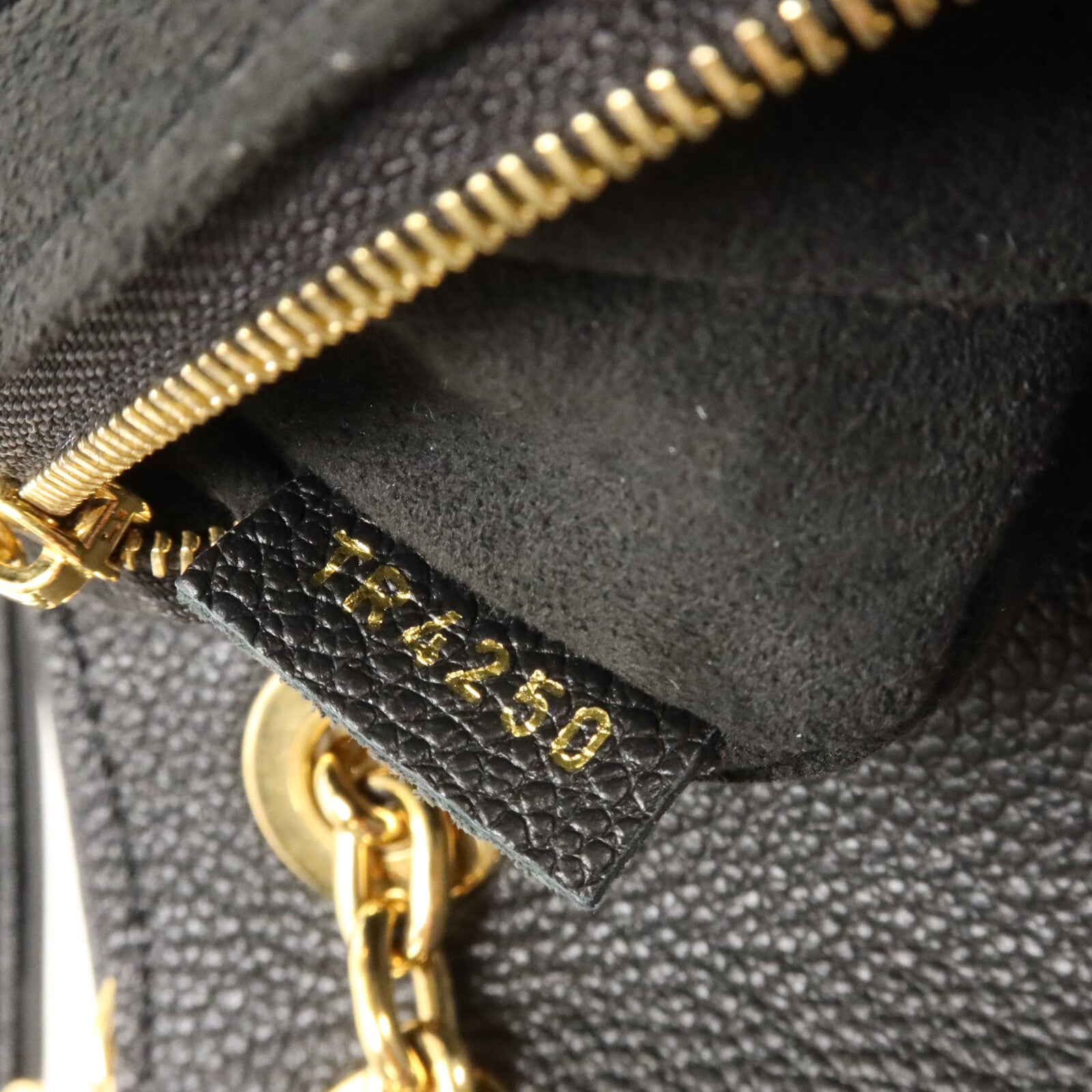 LOUIS VUITTON Monogram Empreinte Vavin PM鏈帶肩背袋