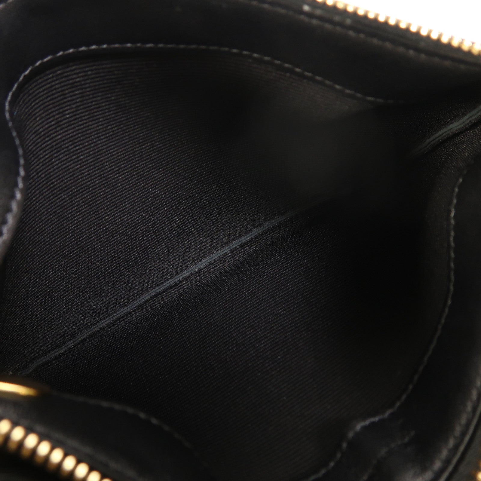 CELINE 羊皮皮革Trio金扣肩背袋