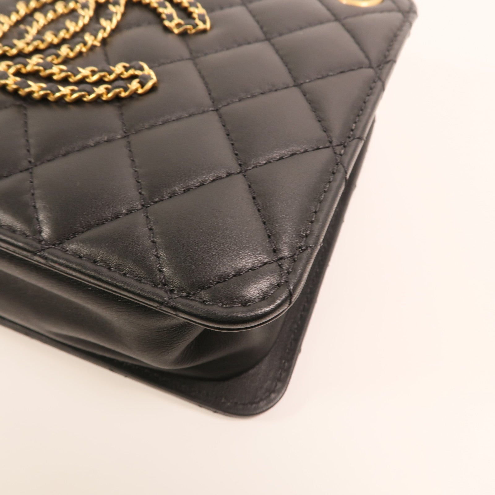 CHANEL 羊皮皮革CC Chain Accordion Bag金扣鏈帶肩背袋