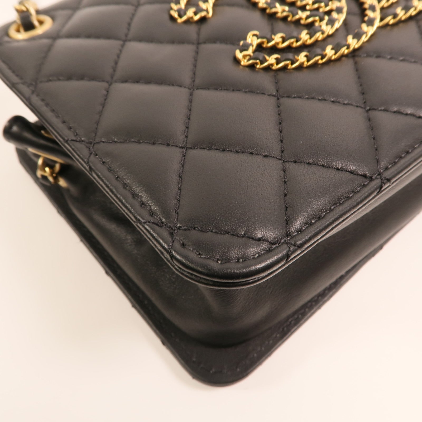 CHANEL 羊皮皮革CC Chain Accordion Bag金扣鏈帶肩背袋