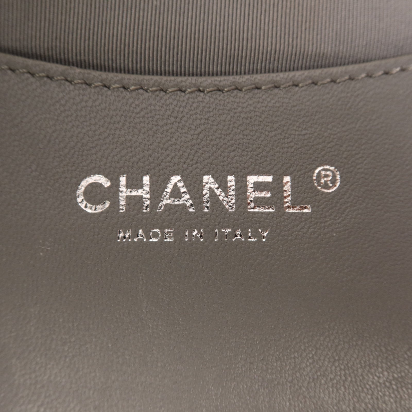 CHANEL 牛皮皮革Tote Bag銀扣肩背袋