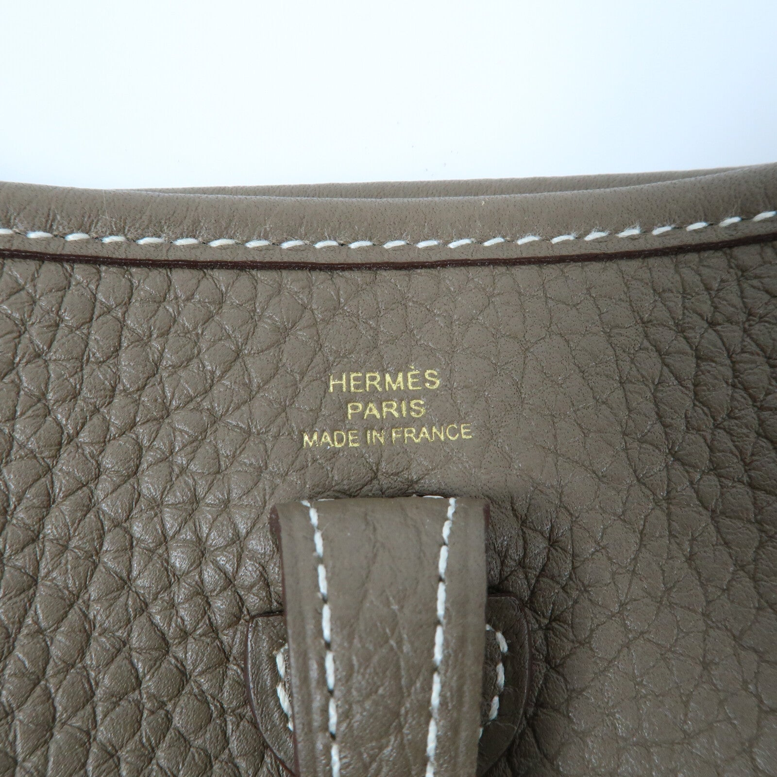 HERMES Clemence皮革Evelyne TPM金扣肩背袋Etoupe