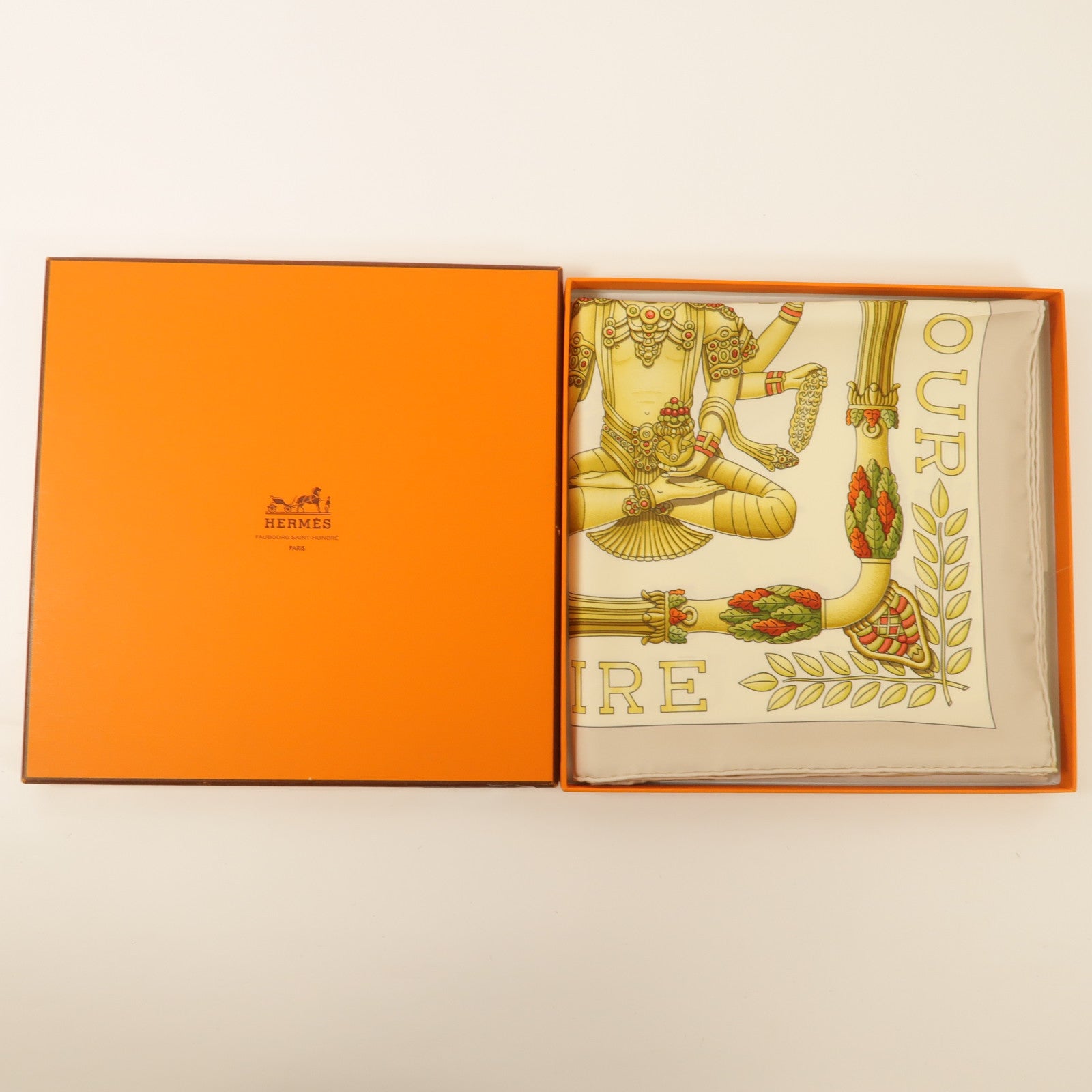 HERMES 絲質Scarf絲巾