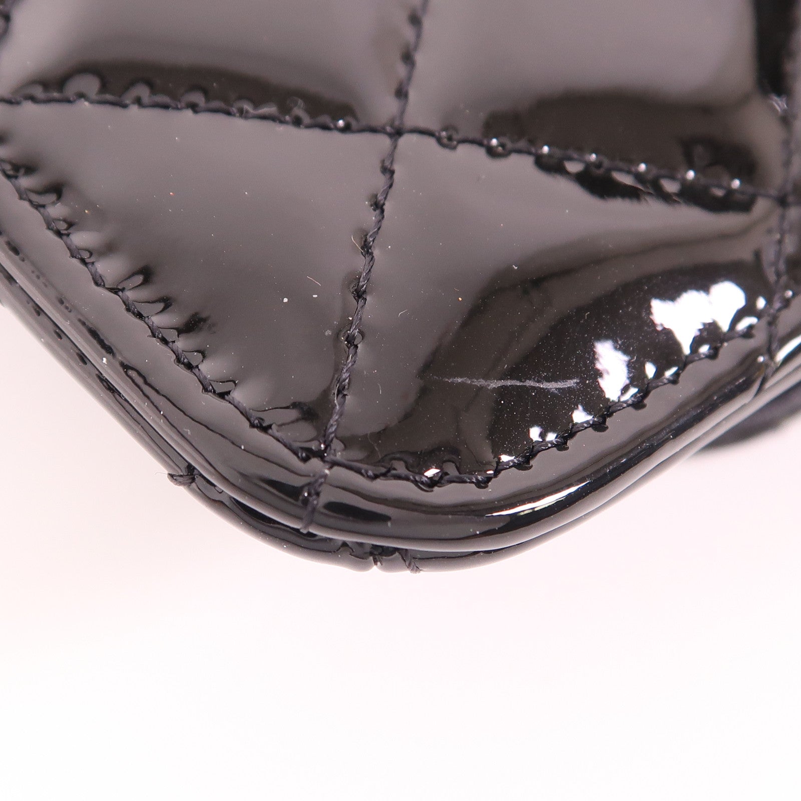 CHANEL CC SHW Waist Bag Patent Leather Black/Red