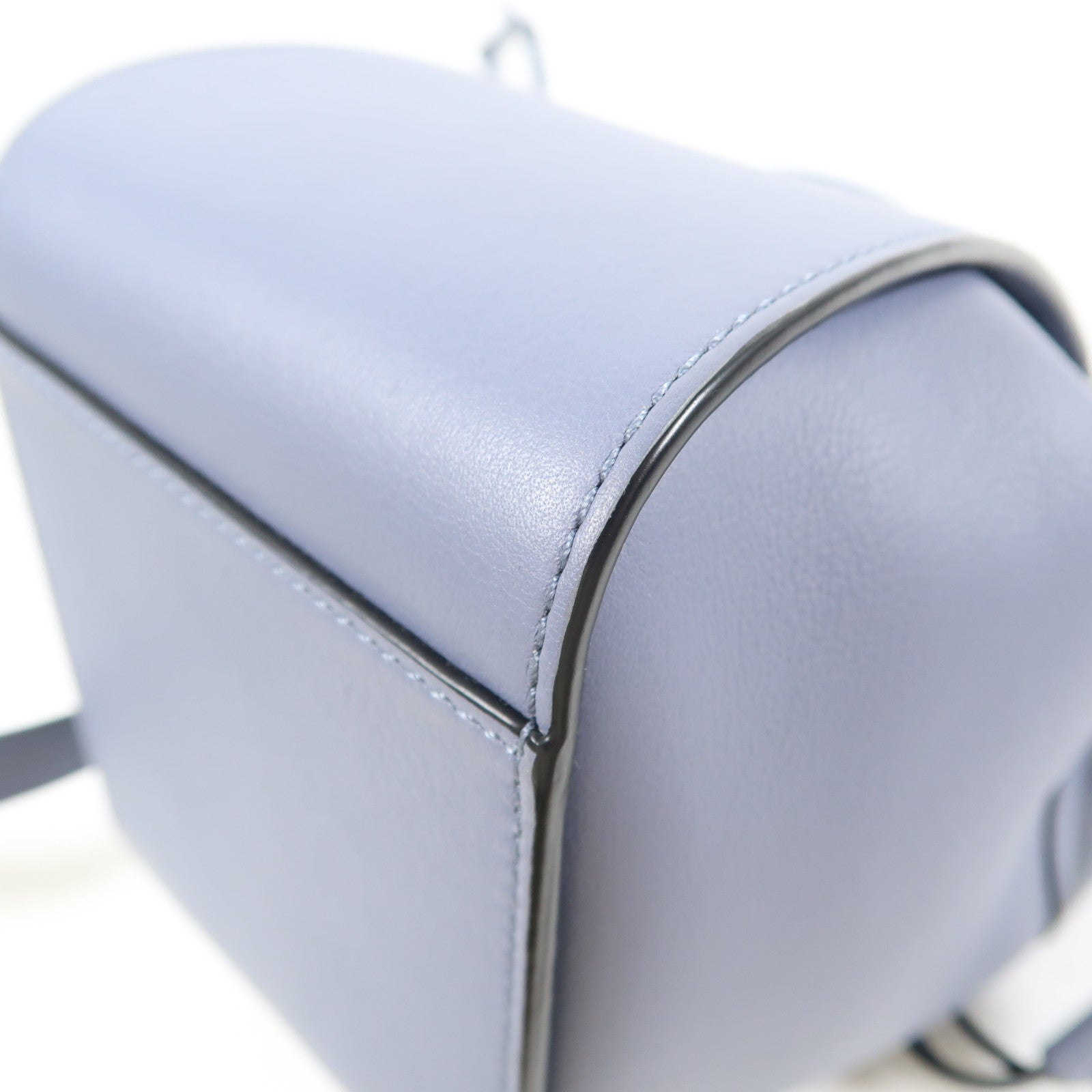 LOEWE 牛皮皮革Mini Hammock手挽肩背兩用袋
