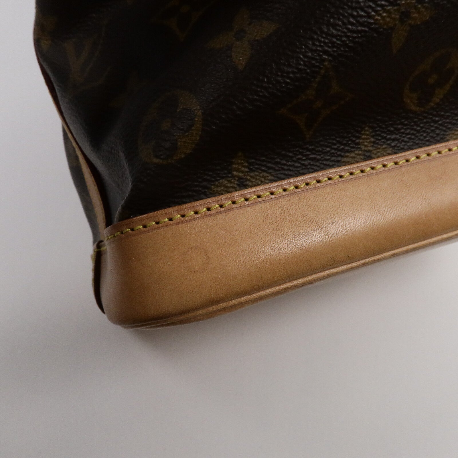 LOUIS VUITTON Monogram Noe BB肩背袋