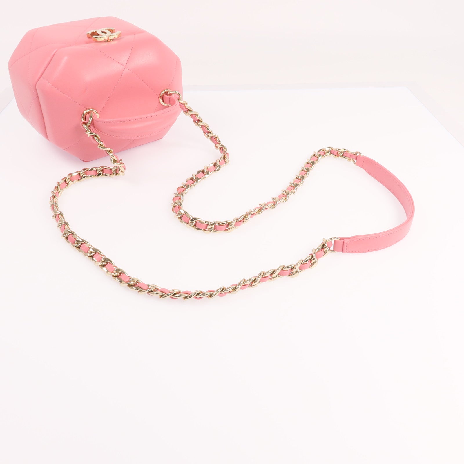 CHANEL 羊皮皮革Chain Shoulder Bag金扣鏈帶肩背袋