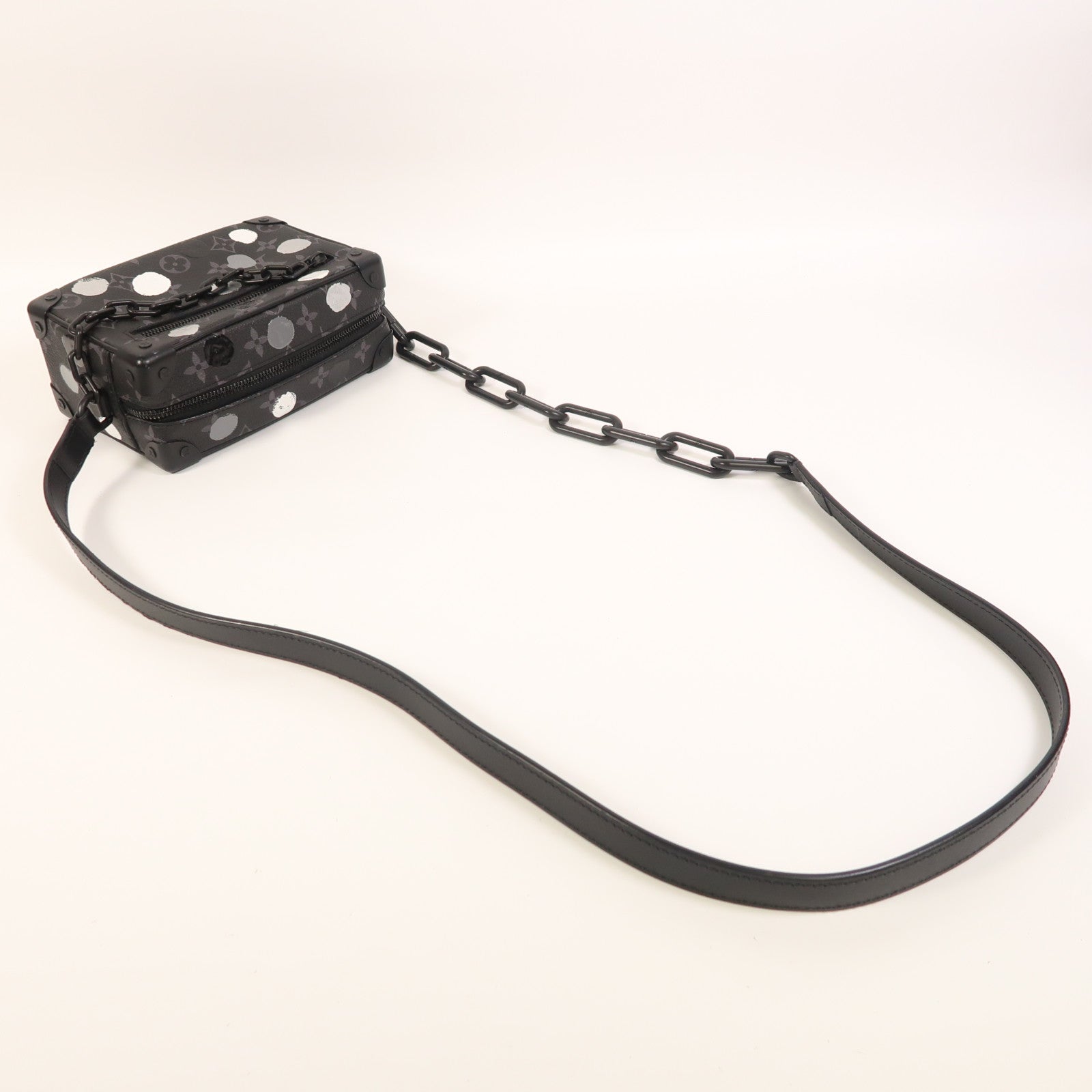 LOUIS VUITTON Monogram Eclipse Mini Soft Trunk肩背袋