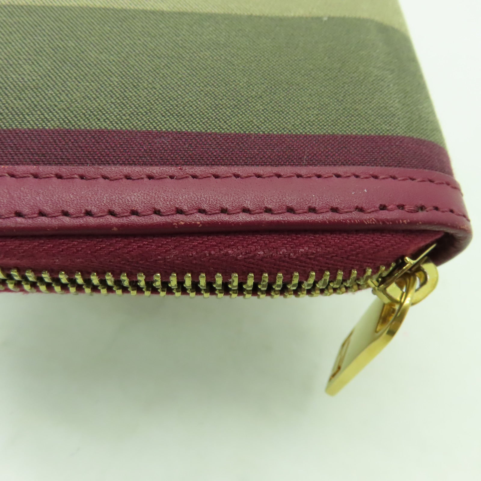 FENDI 【清倉大減價】帆布Wallet金扣長錢包紅色