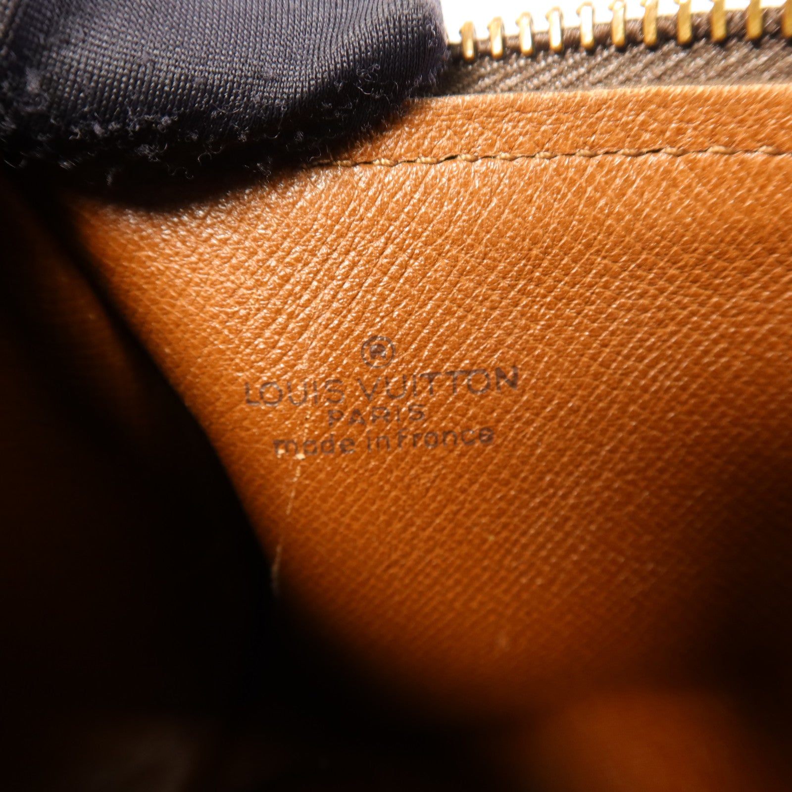 LOUIS VUITTON Monogram Papillon 30金扣手挽袋