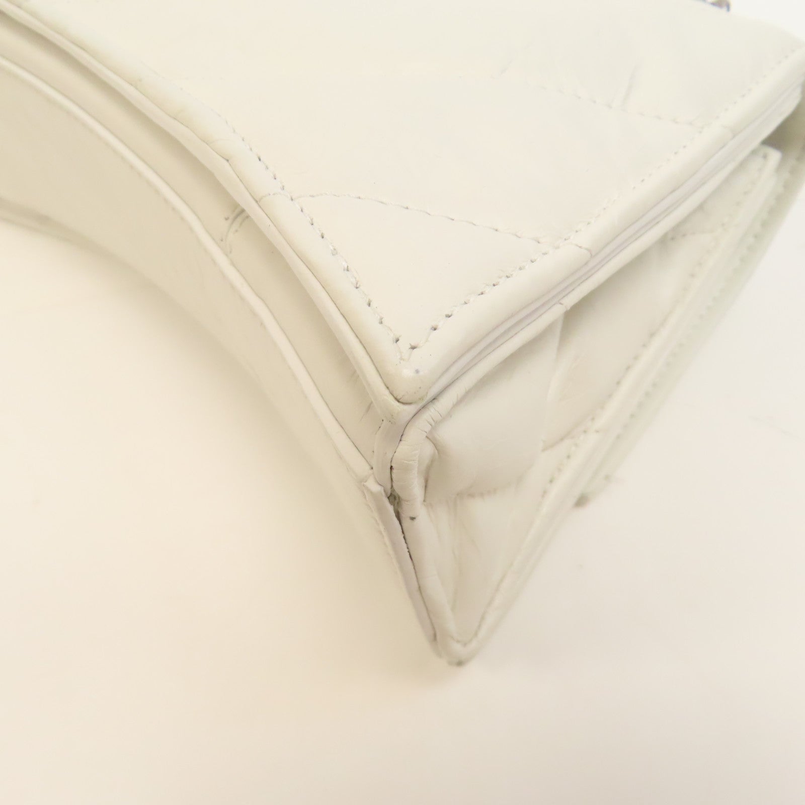 BALENCIAGA 牛皮皮革Crush Small Chain Bag銀扣鏈帶肩背袋白色