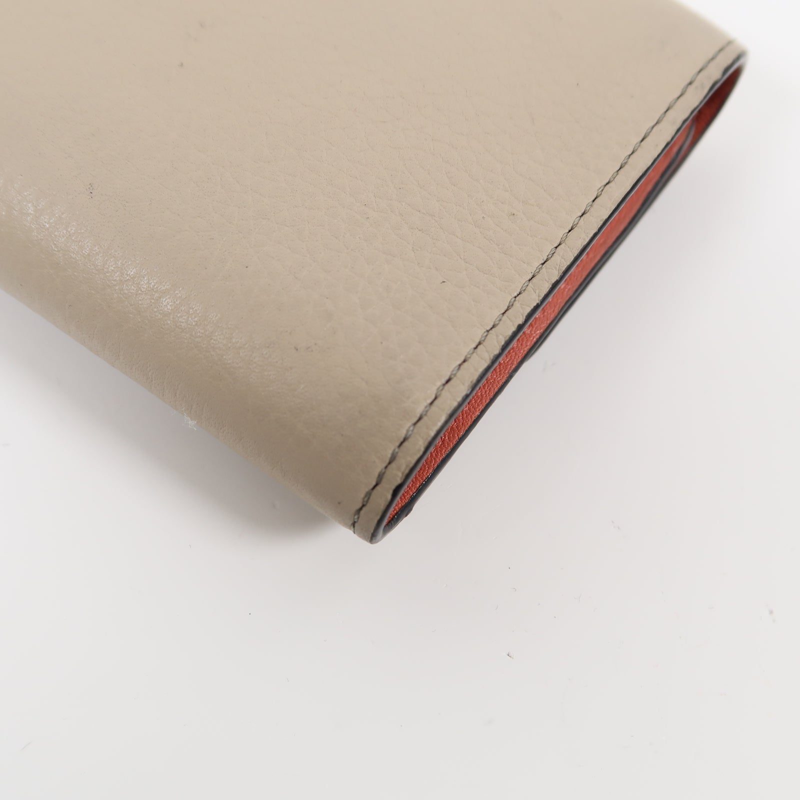 LOEWE 牛皮皮革Wallet銀扣錢包米色