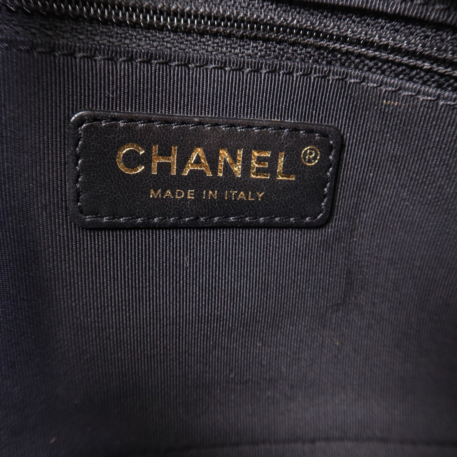 CHANEL 【激減優惠】牛皮皮革Waist Bag金扣腰包